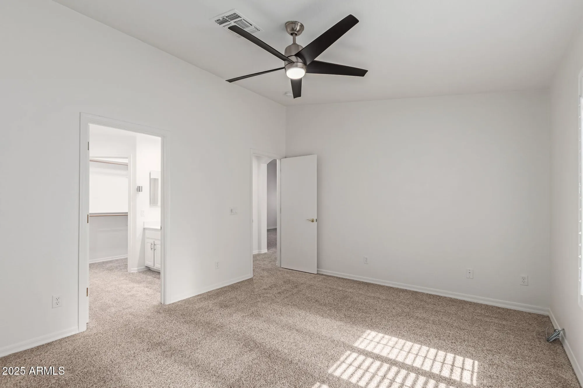 Property Slideshow image 21 of 47 | 4613 e walnut rd, Gilbert, AZ, 85298