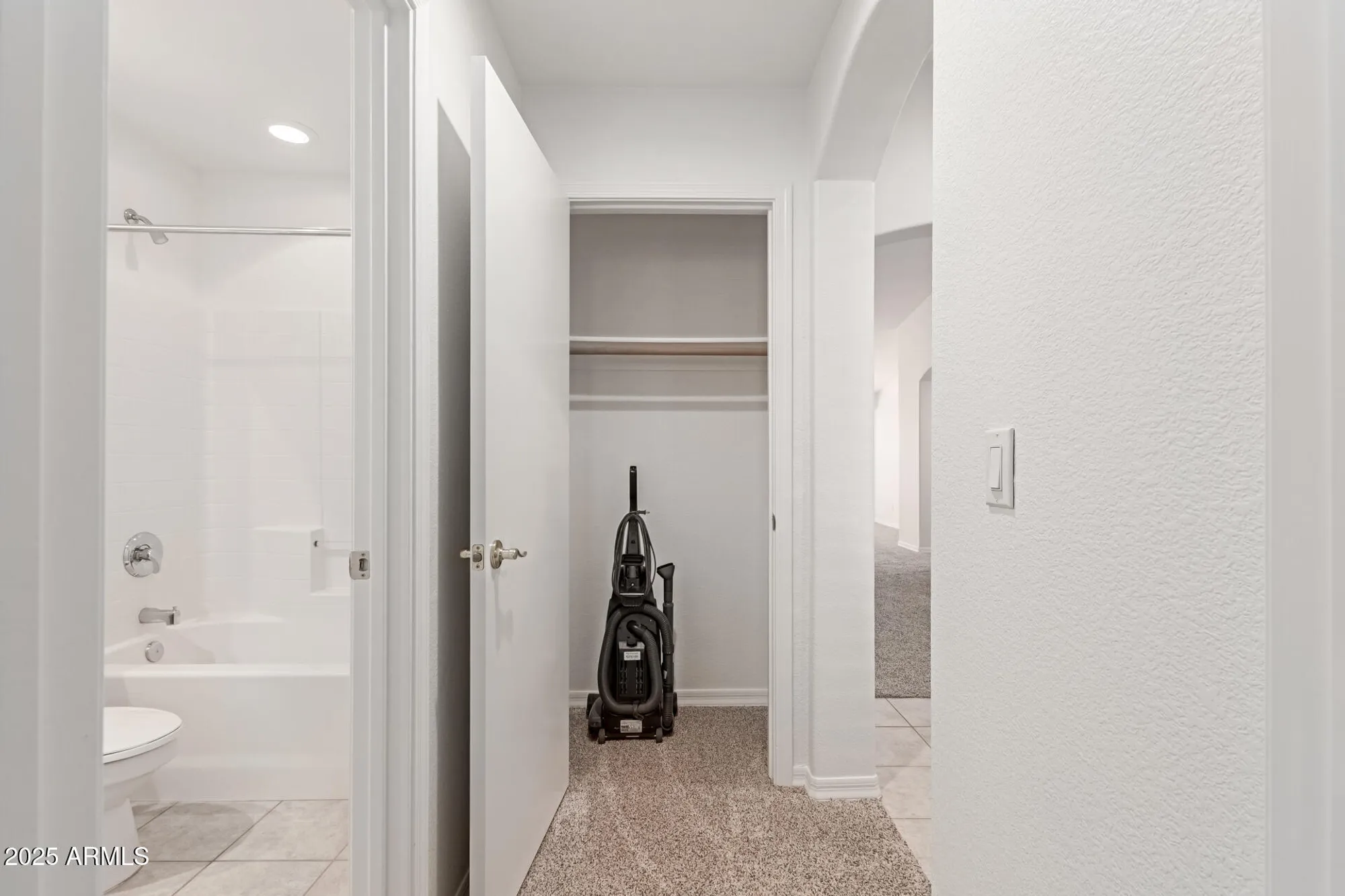 Property Slideshow image 30 of 47 | 4613 e walnut rd, Gilbert, AZ, 85298