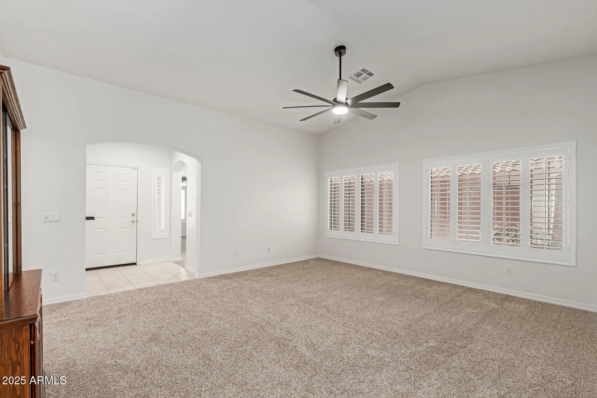 Property Slideshow image 9 of 47 | 4613 e walnut rd, Gilbert, AZ, 85298