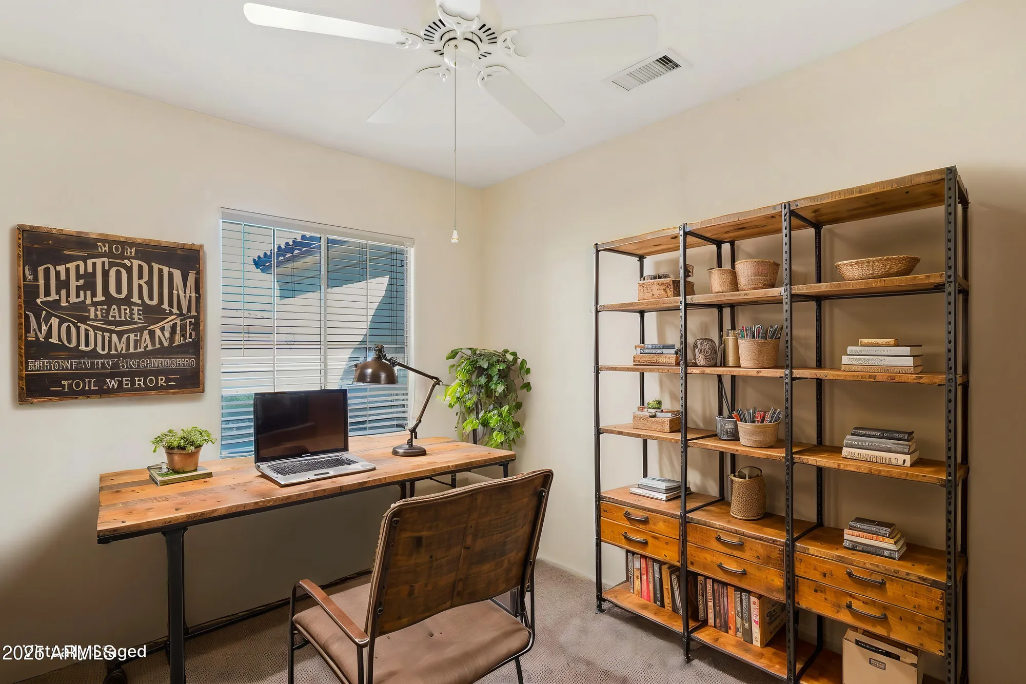 Property Slideshow image 16 of 36 | 19241 n emerald cove way, Surprise, AZ, 85387