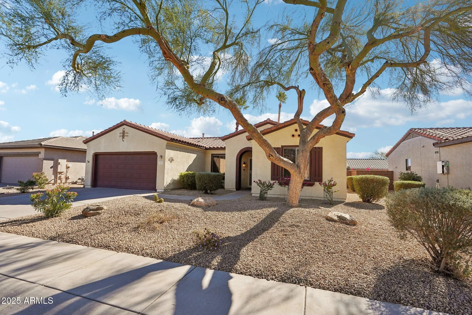 Property Slideshow image 36 of 36 | 19241 n emerald cove way, Surprise, AZ, 85387