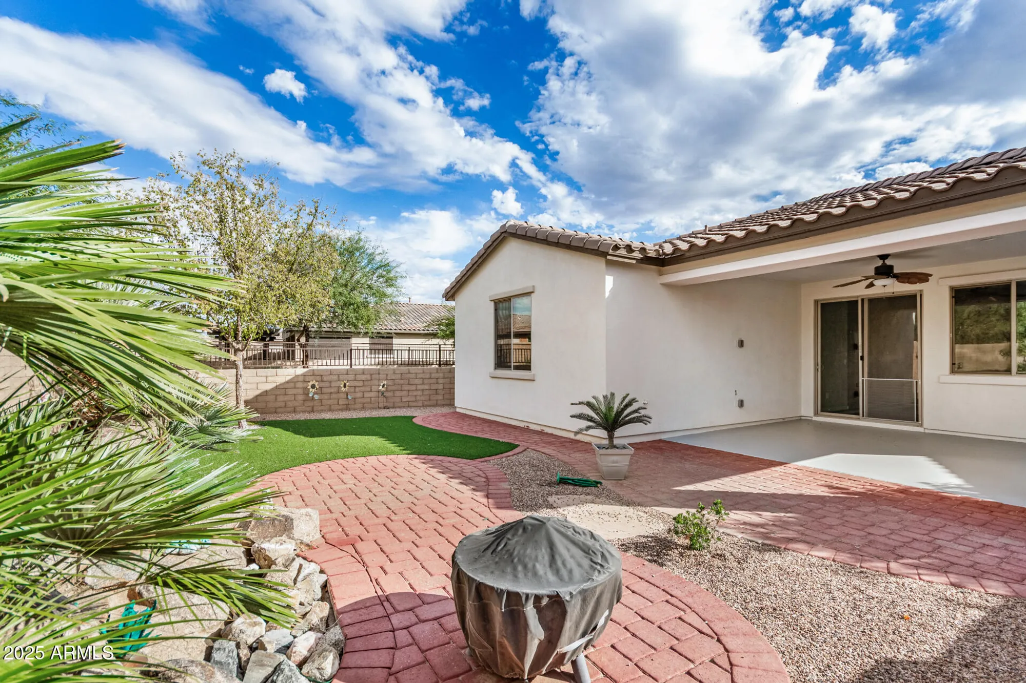 Property Slideshow image 4 of 30 | 10320 e tupelo ave, Mesa, AZ, 85212