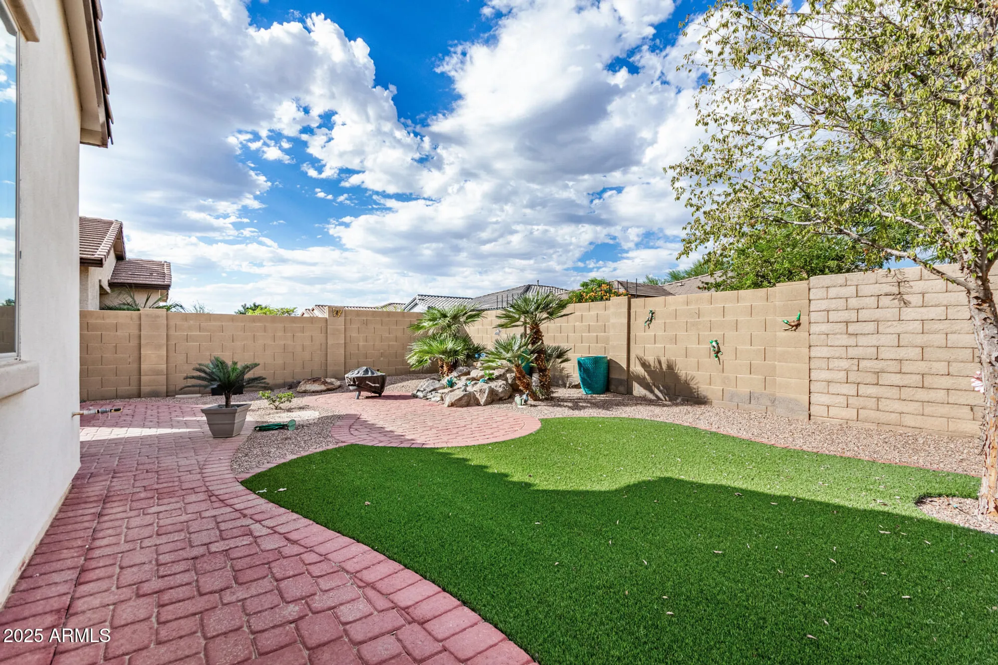 Property Slideshow image 5 of 30 | 10320 e tupelo ave, Mesa, AZ, 85212