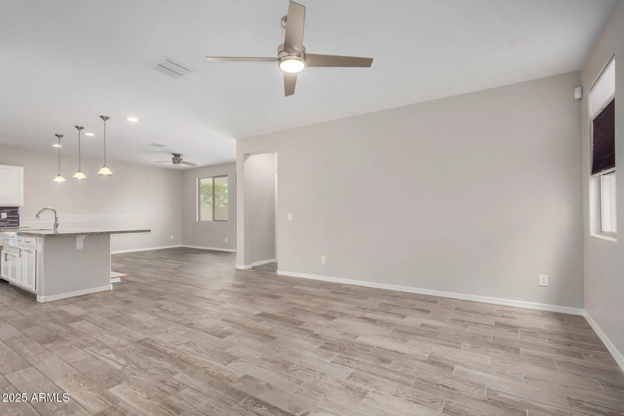 Property Slideshow image 10 of 30 | 10320 e tupelo ave, Mesa, AZ, 85212