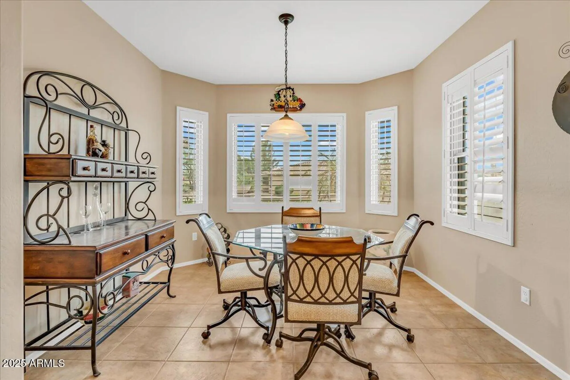 Property Slideshow image 10 of 23 | 18060 w tierra del sol dr, Surprise, AZ, 85387