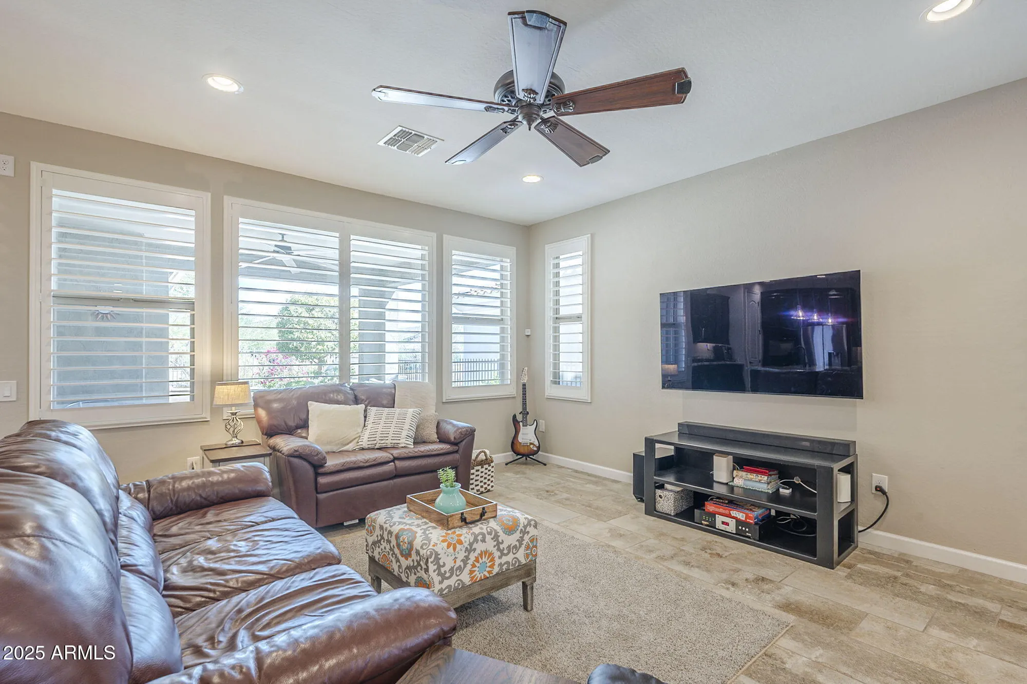 Property Slideshow image 17 of 72 | 20760 w minnezona ave, Buckeye, AZ, 85396