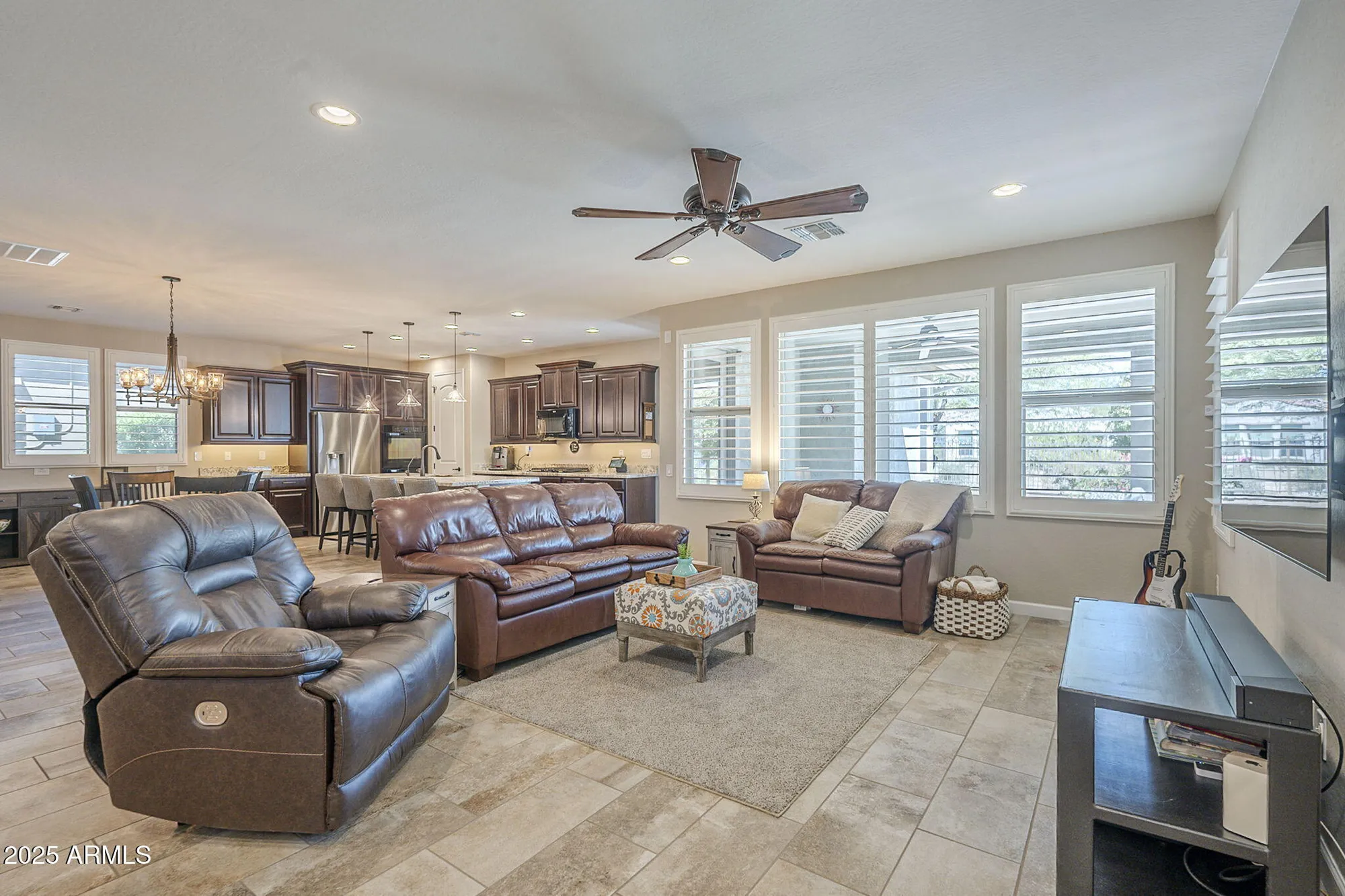 Property Slideshow image 18 of 72 | 20760 w minnezona ave, Buckeye, AZ, 85396