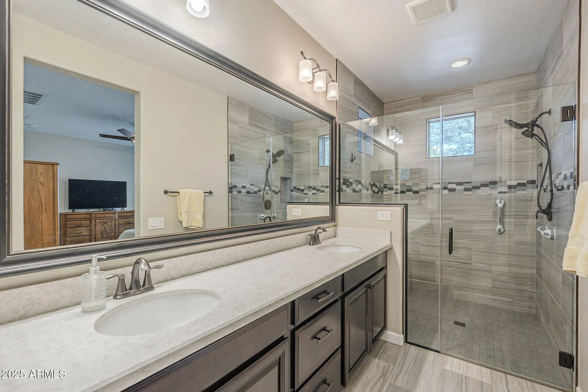 Property Slideshow image 5 of 72 | 20760 w minnezona ave, Buckeye, AZ, 85396