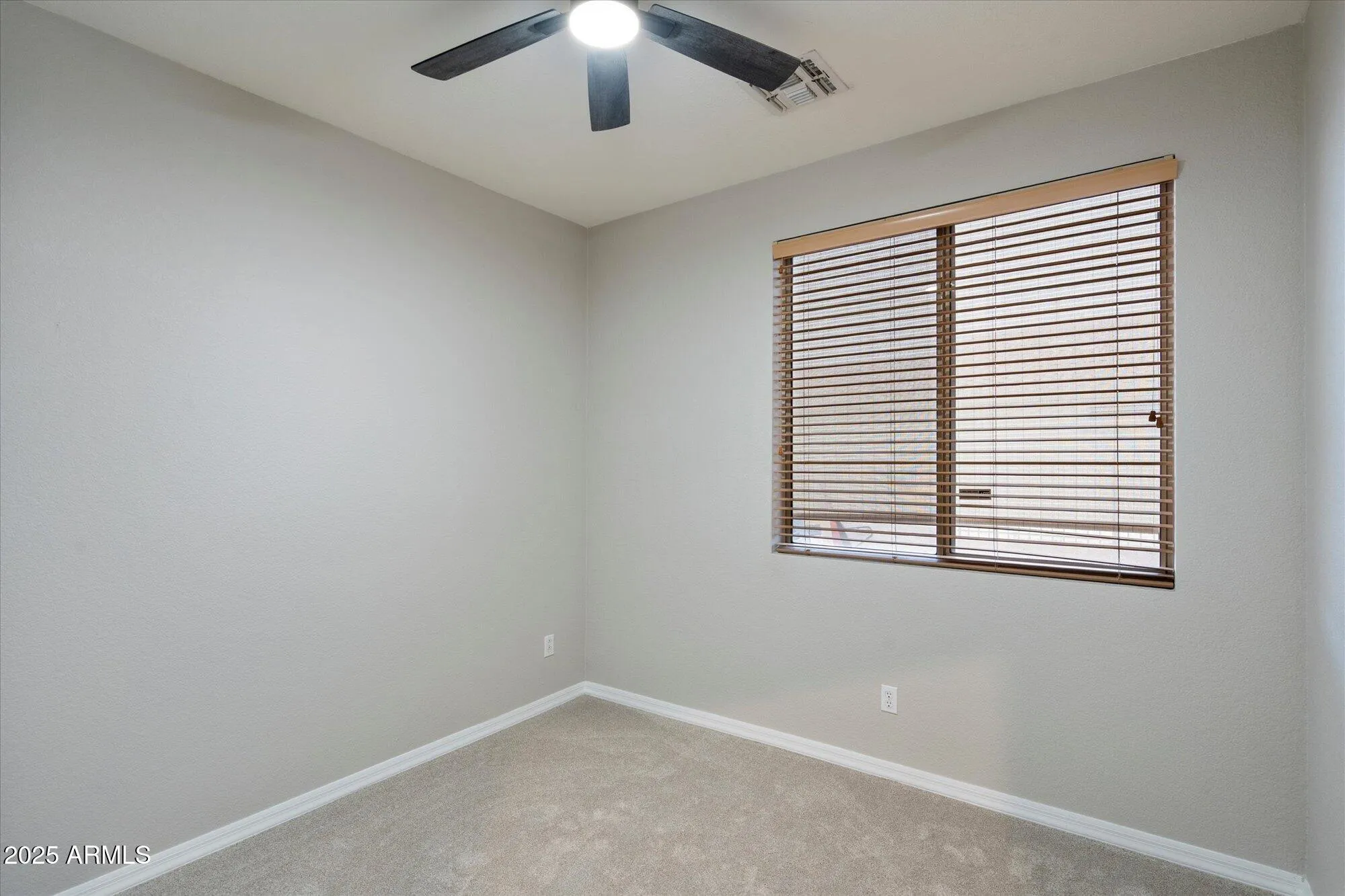 Property Slideshow image 17 of 34 | 4536 e strawberry dr, Gilbert, AZ, 85298