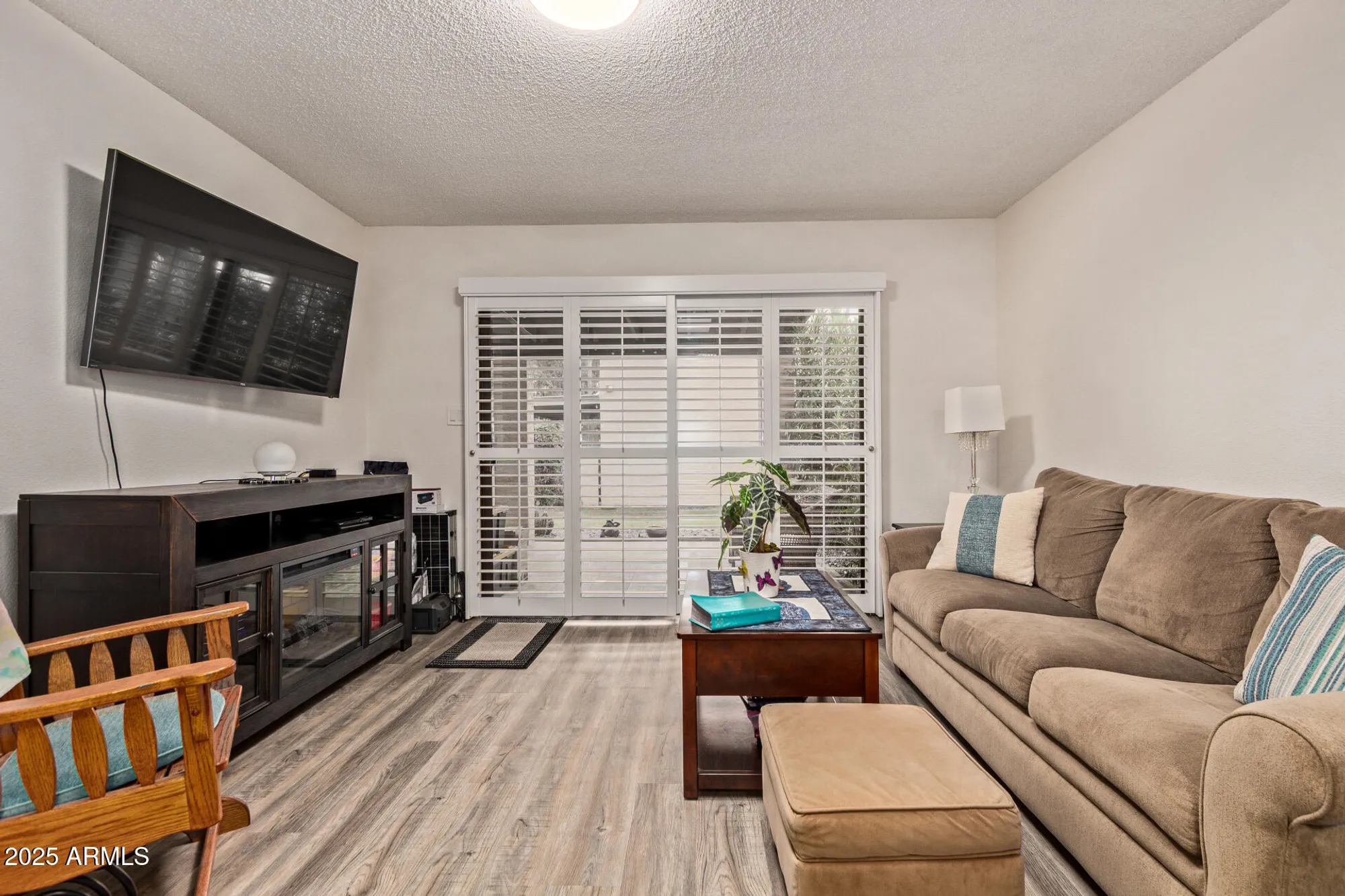 Property Slideshow image 5 of 24 | 7705 e mariposa way, Mesa, AZ, 85208