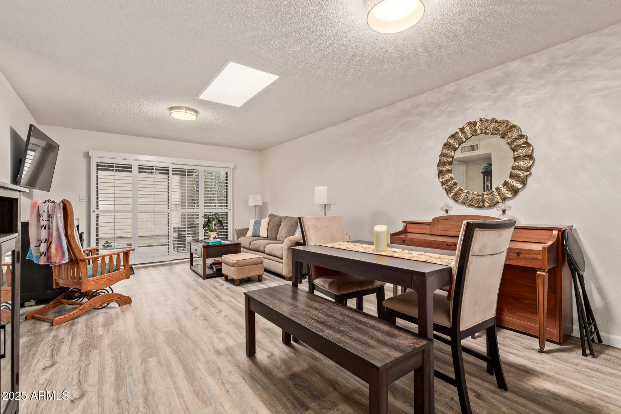 Property Slideshow image 6 of 24 | 7705 e mariposa way, Mesa, AZ, 85208