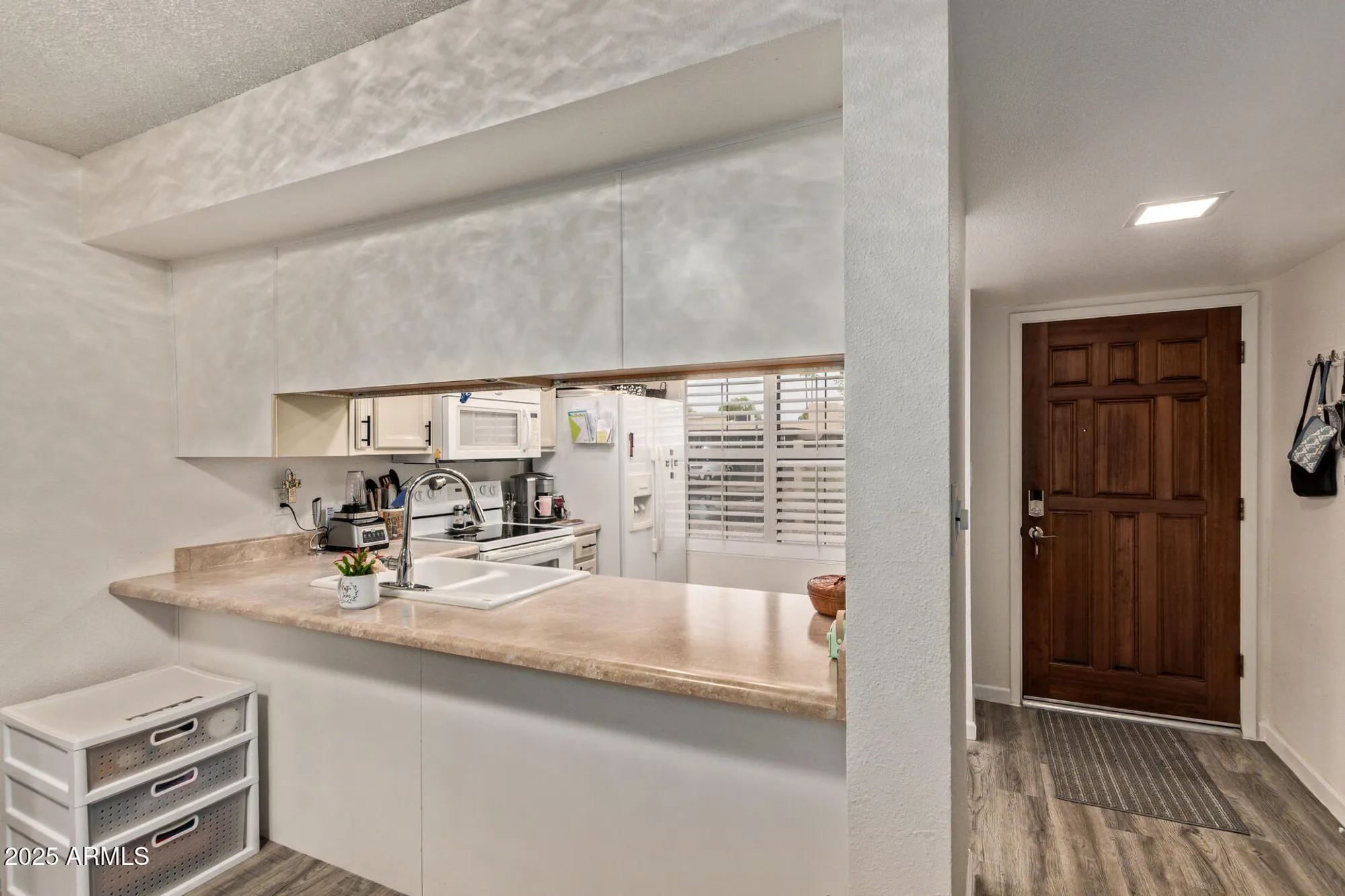 Property Slideshow image 8 of 24 | 7705 e mariposa way, Mesa, AZ, 85208