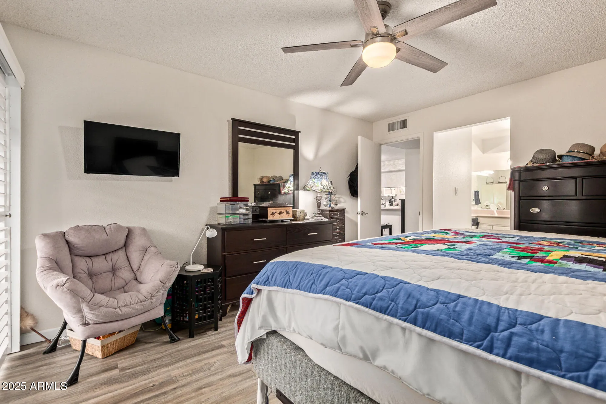 Property Slideshow image 15 of 24 | 7705 e mariposa way, Mesa, AZ, 85208