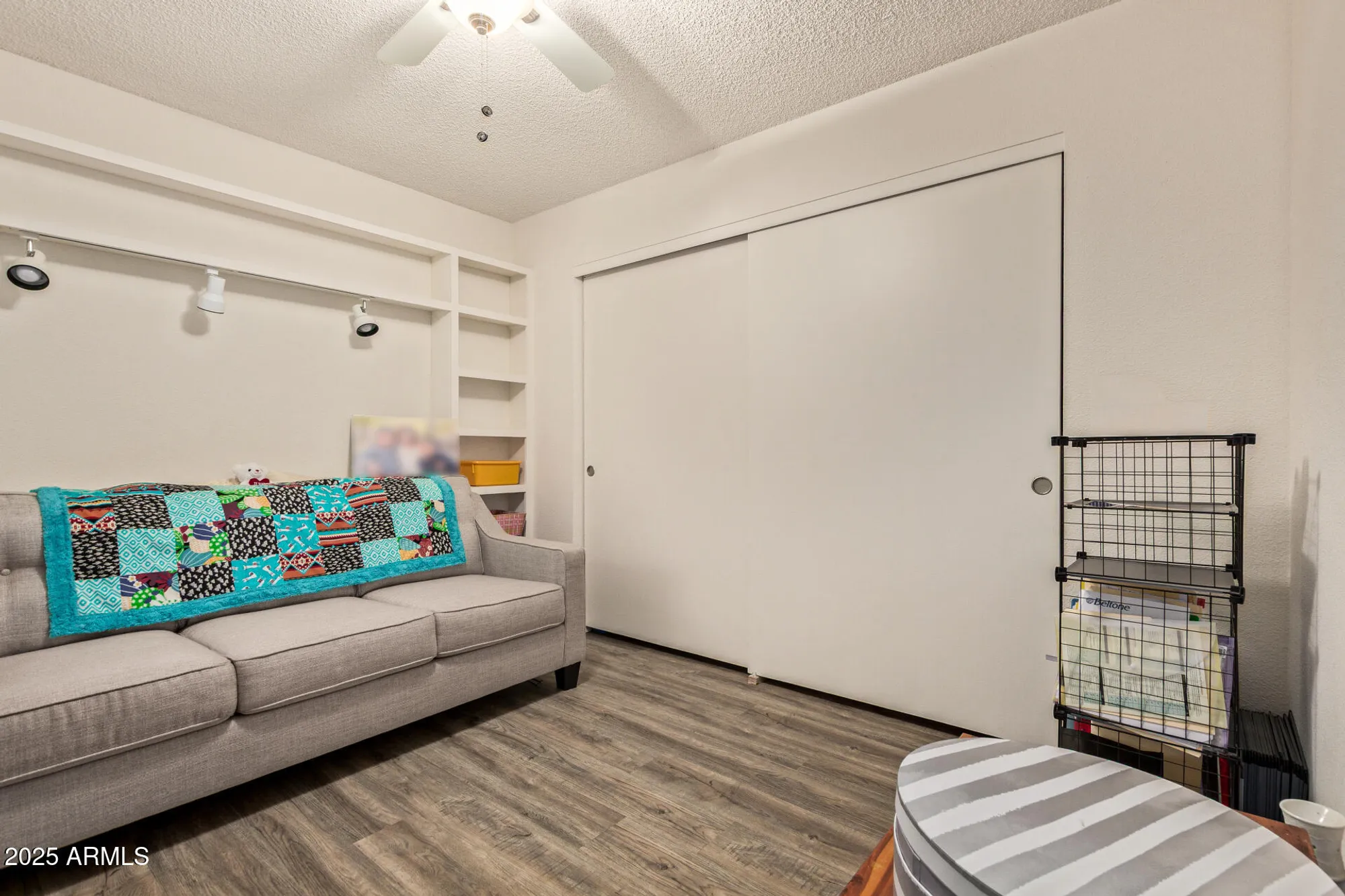 Property Slideshow image 20 of 24 | 7705 e mariposa way, Mesa, AZ, 85208