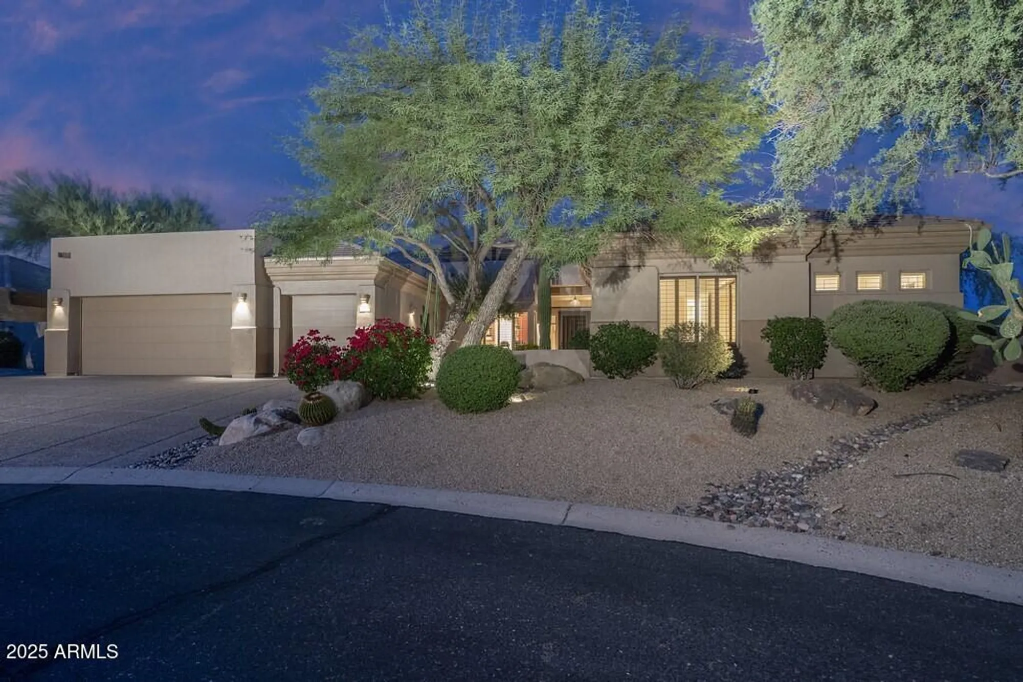 Property Slideshow image 6 of 69 | 6894 e russet sky dr, Scottsdale, AZ, 85266
