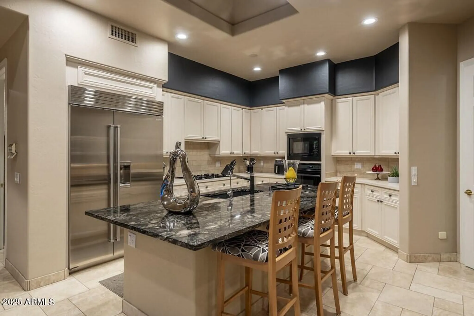 Property Slideshow image 9 of 69 | 6894 e russet sky dr, Scottsdale, AZ, 85266