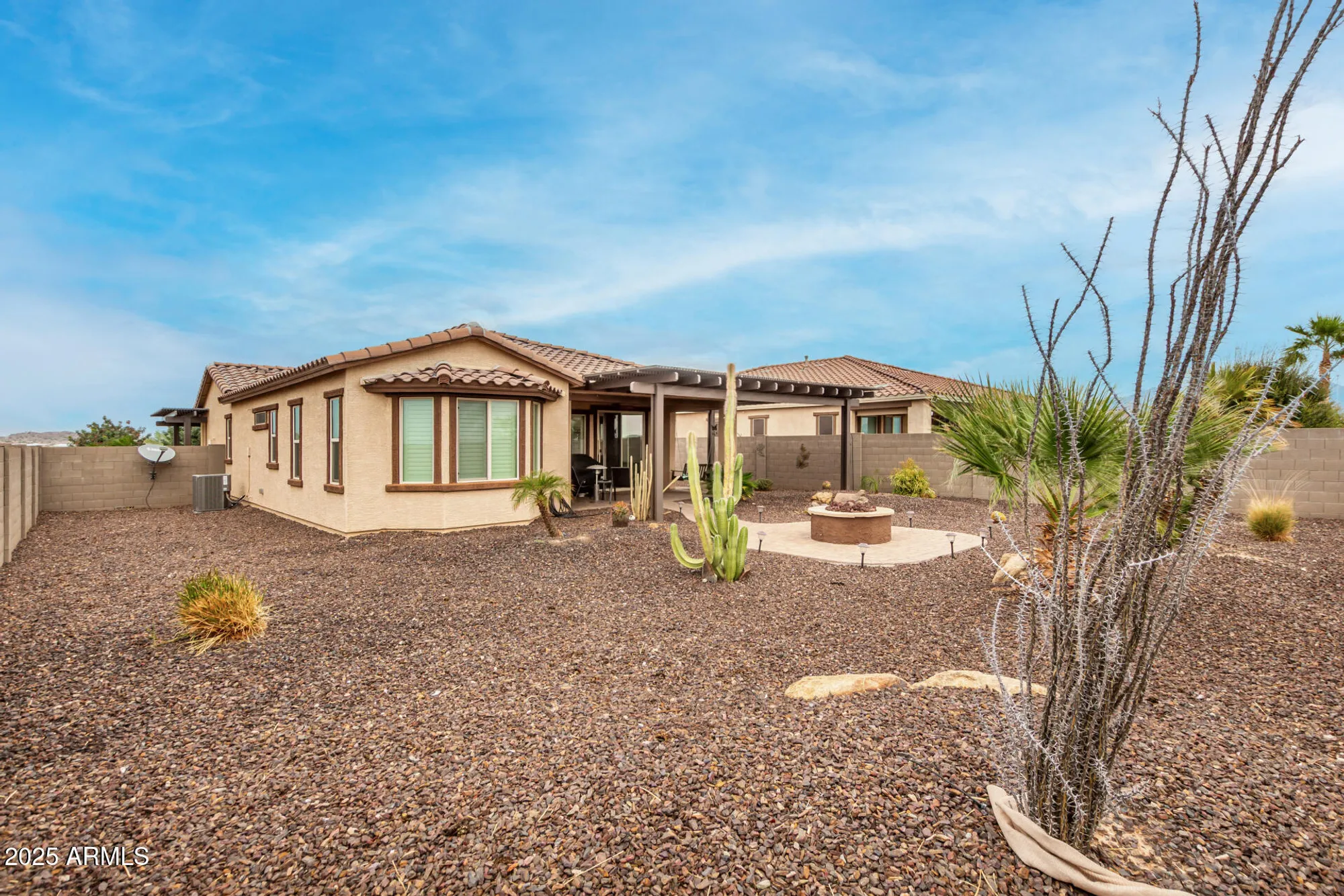 Property Slideshow image 22 of 50 | 18263 w cedarwood ln, Goodyear, AZ, 85338