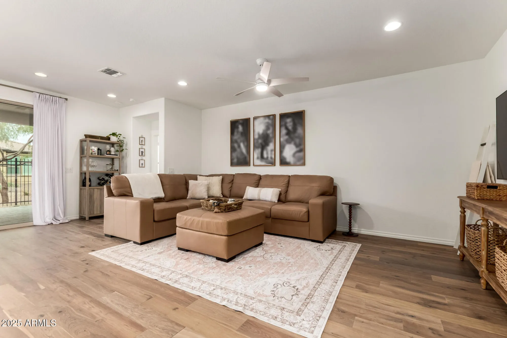 Property Slideshow image 10 of 54 | 396 e citrus hollow way, Queen Creek, AZ, 85140