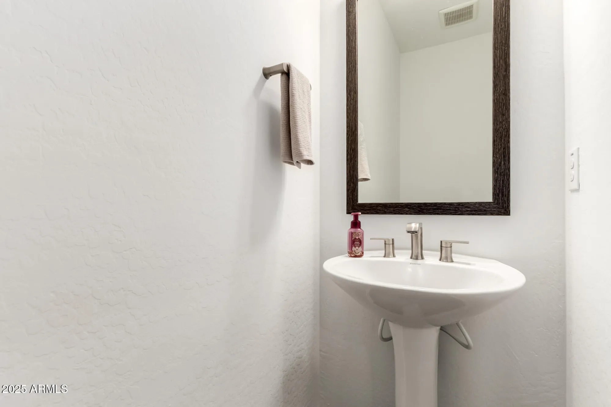 Property Slideshow image 18 of 54 | 396 e citrus hollow way, Queen Creek, AZ, 85140