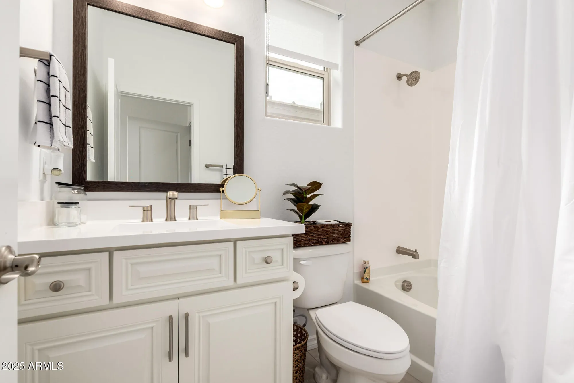 Property Slideshow image 21 of 54 | 396 e citrus hollow way, Queen Creek, AZ, 85140