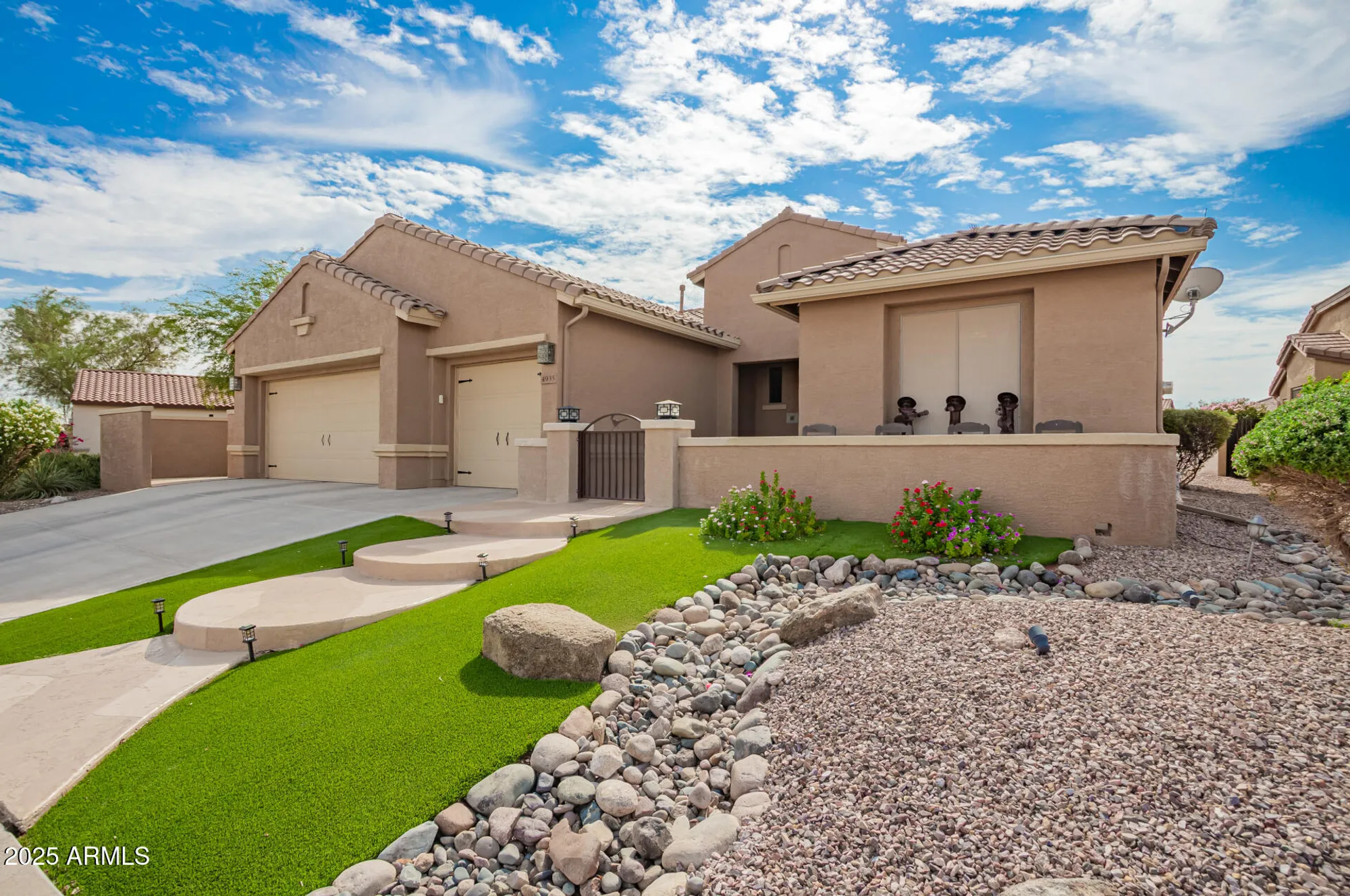 Property Slideshow image 7 of 85 | 4935 w comanche dr, Eloy, AZ, 85131