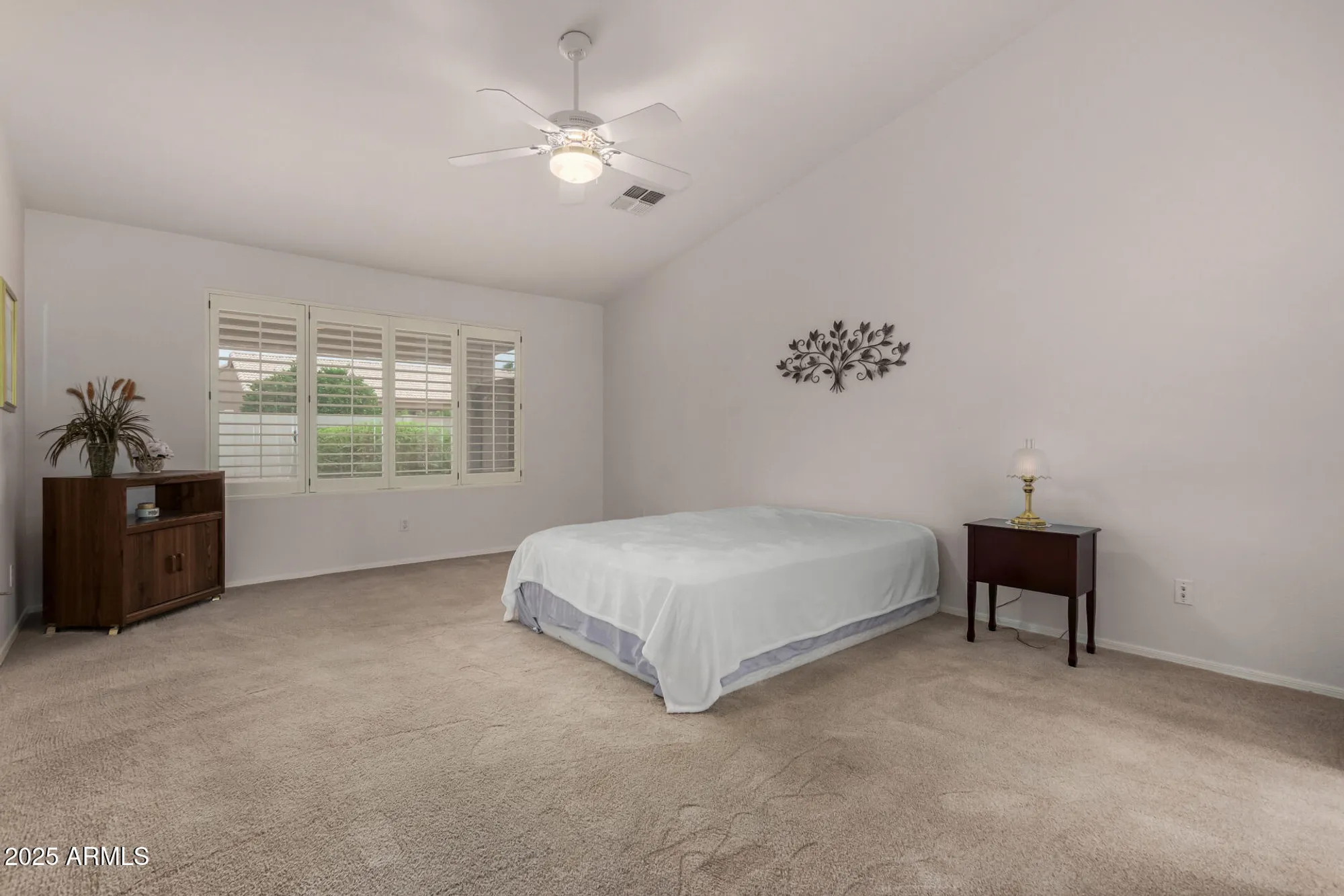 Property Slideshow image 14 of 46 | 10621 e halley dr, Sun Lakes, AZ, 85248