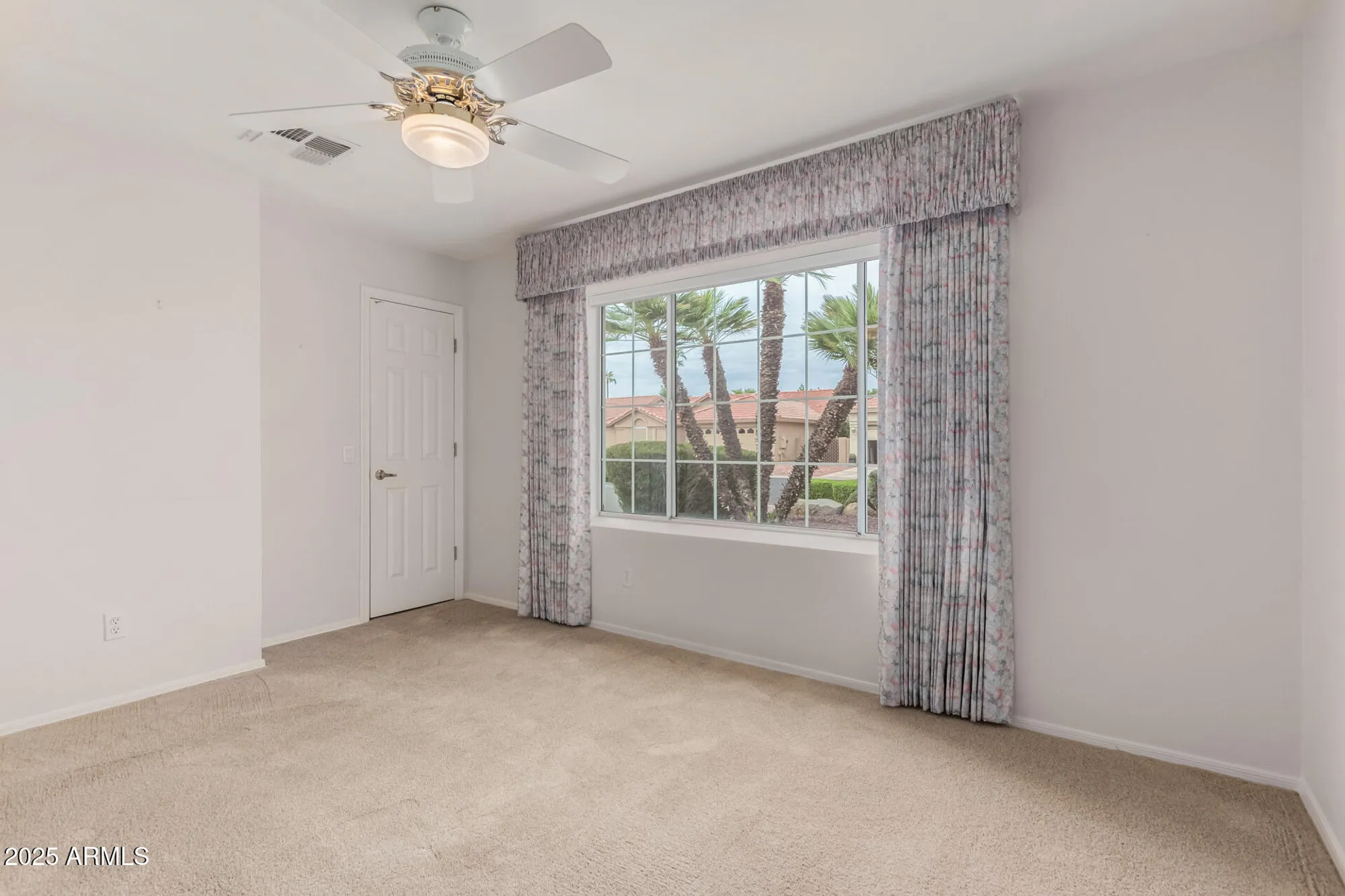 Property Slideshow image 19 of 46 | 10621 e halley dr, Sun Lakes, AZ, 85248