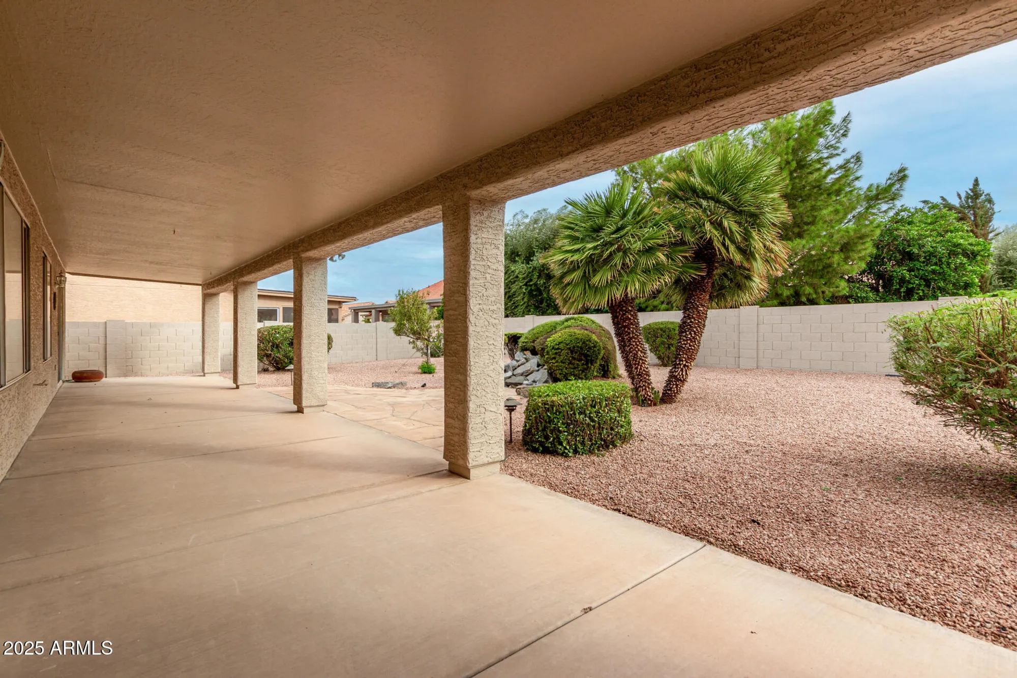 Property Slideshow image 23 of 46 | 10621 e halley dr, Sun Lakes, AZ, 85248