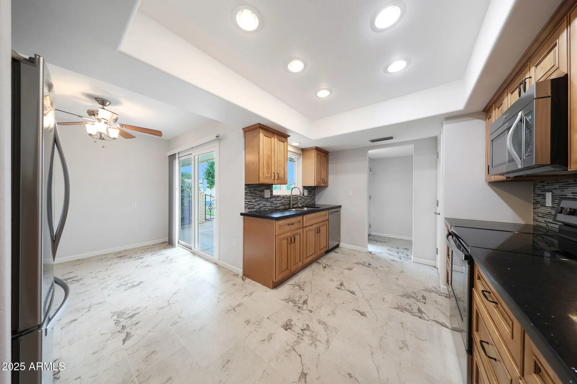 Property Slideshow image 9 of 44 | 10617 w el capitan cir, Sun City, AZ, 85351