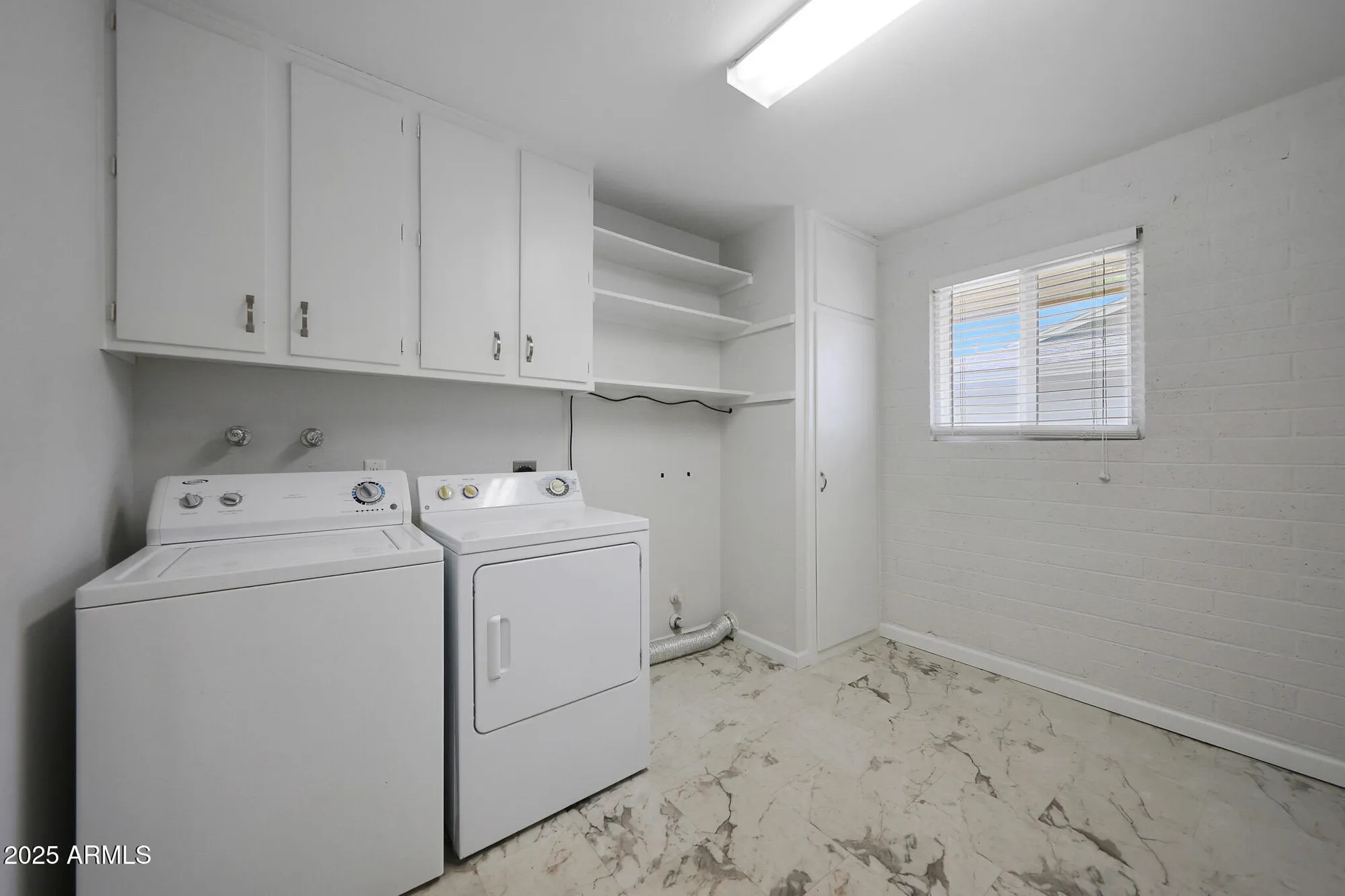 Property Slideshow image 32 of 44 | 10617 w el capitan cir, Sun City, AZ, 85351