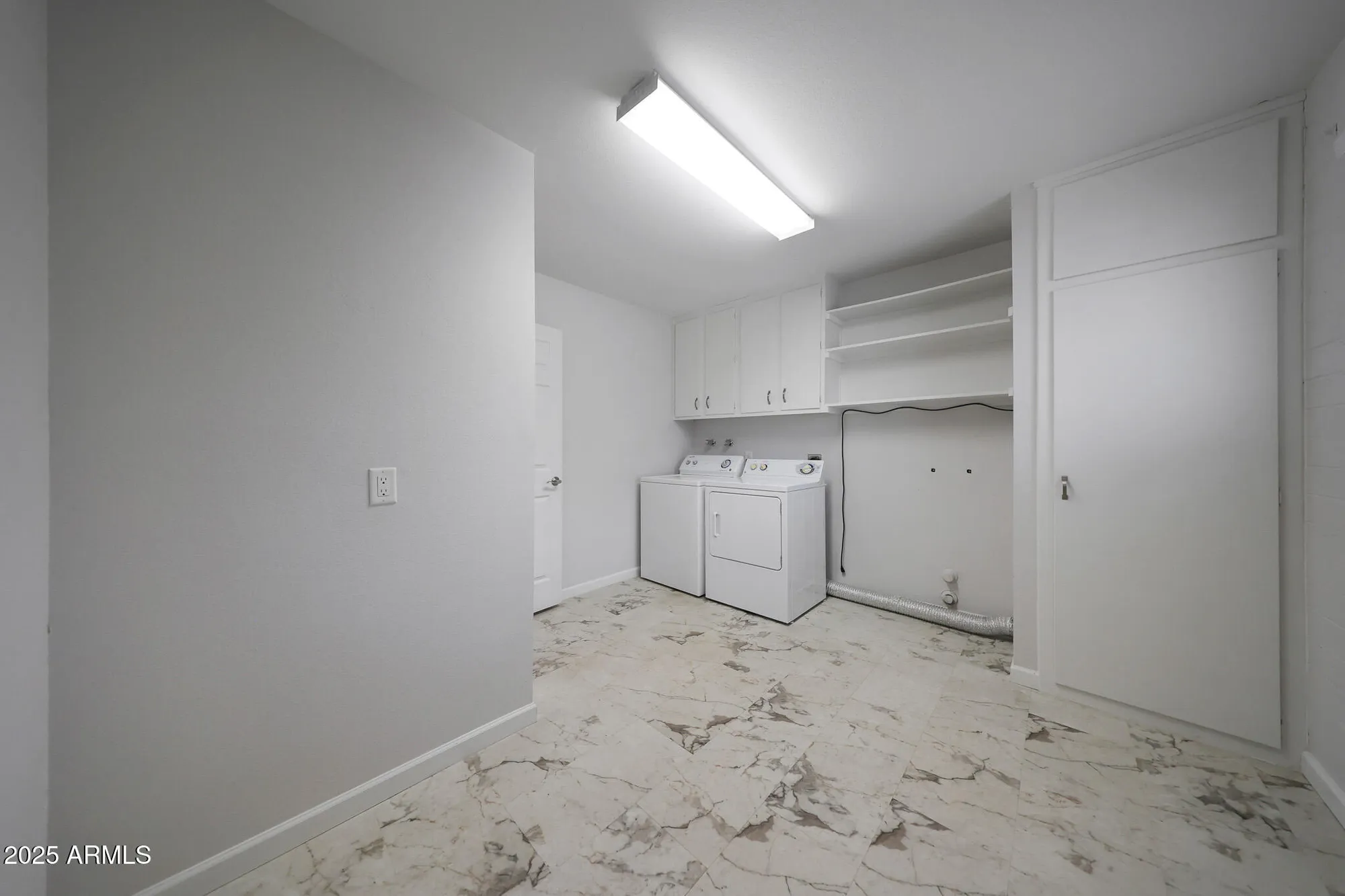 Property Slideshow image 31 of 44 | 10617 w el capitan cir, Sun City, AZ, 85351