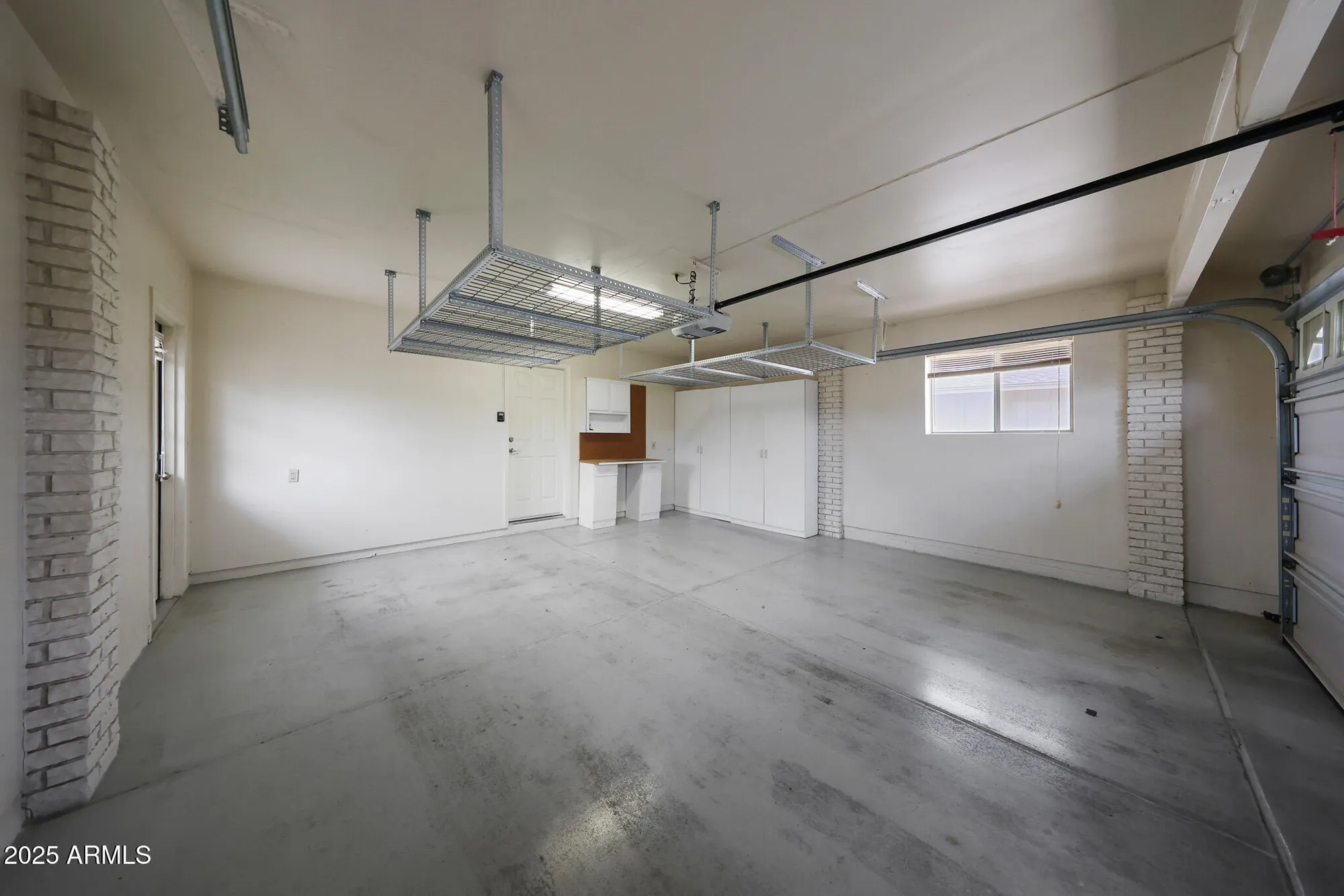 Property Slideshow image 34 of 44 | 10617 w el capitan cir, Sun City, AZ, 85351