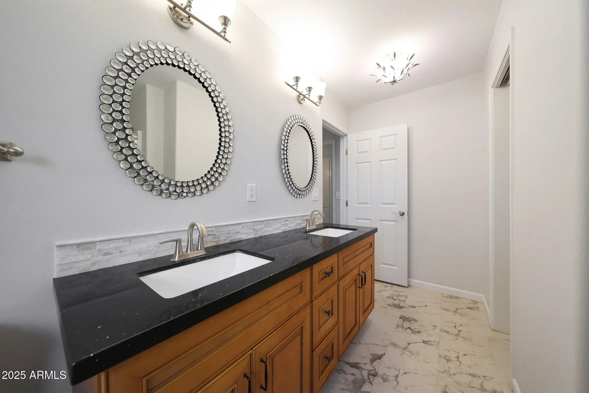 Property Slideshow image 27 of 44 | 10617 w el capitan cir, Sun City, AZ, 85351