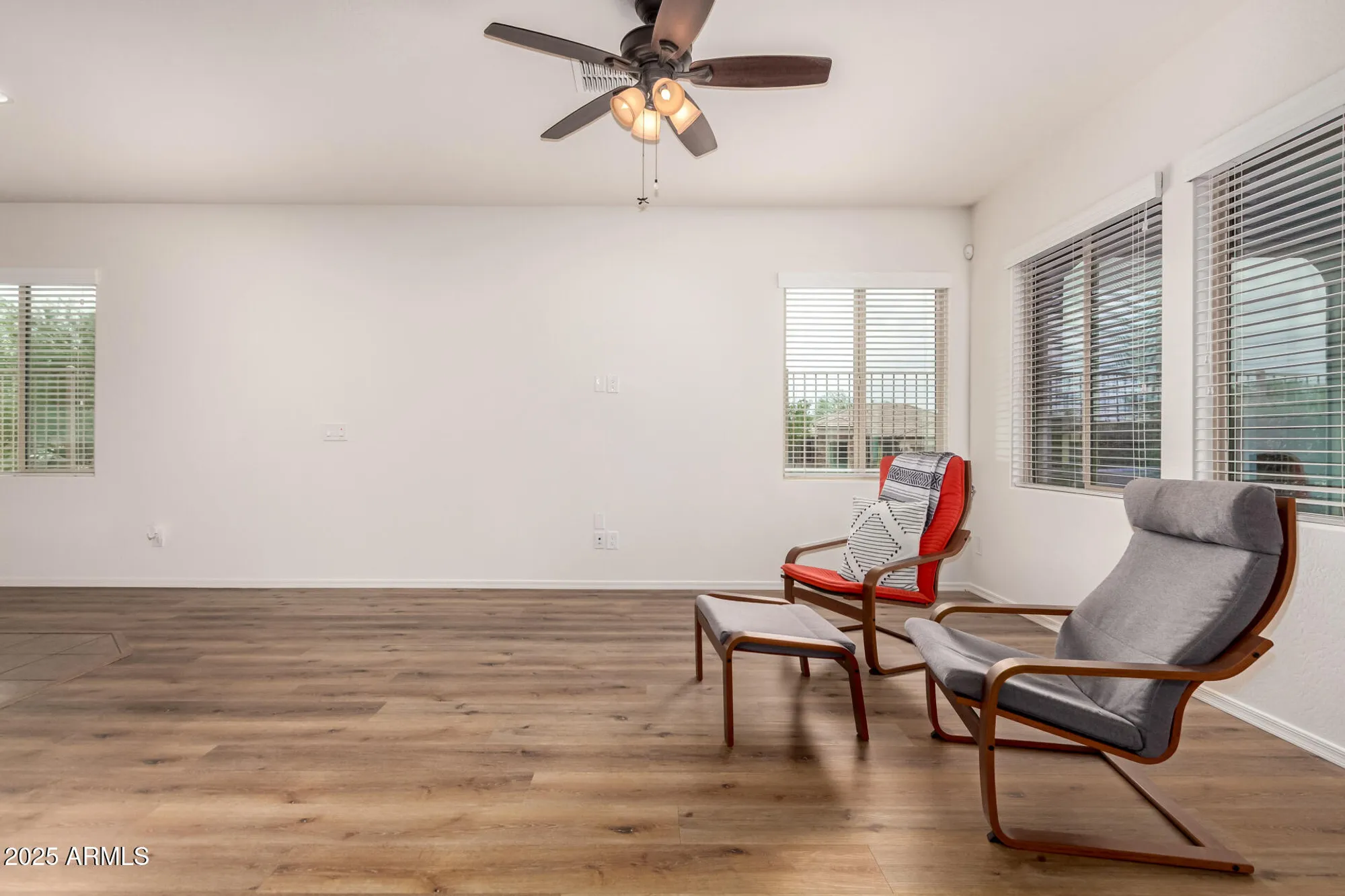 Property Slideshow image 5 of 44 | 17540 w glenhaven dr, Goodyear, AZ, 85338