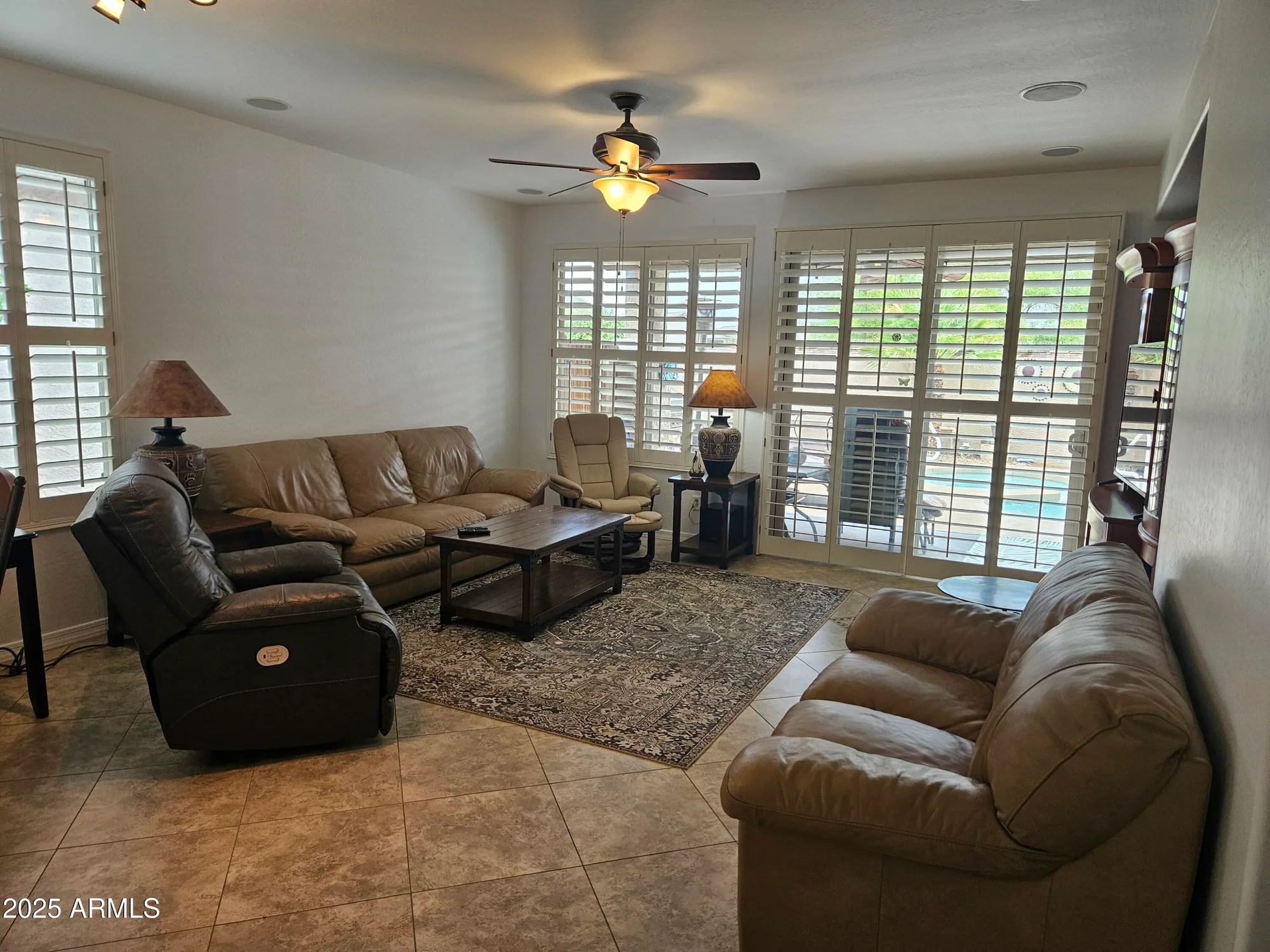 Property Slideshow image 4 of 27 | 202 w twin peaks pkwy, San Tan Valley, AZ, 85143