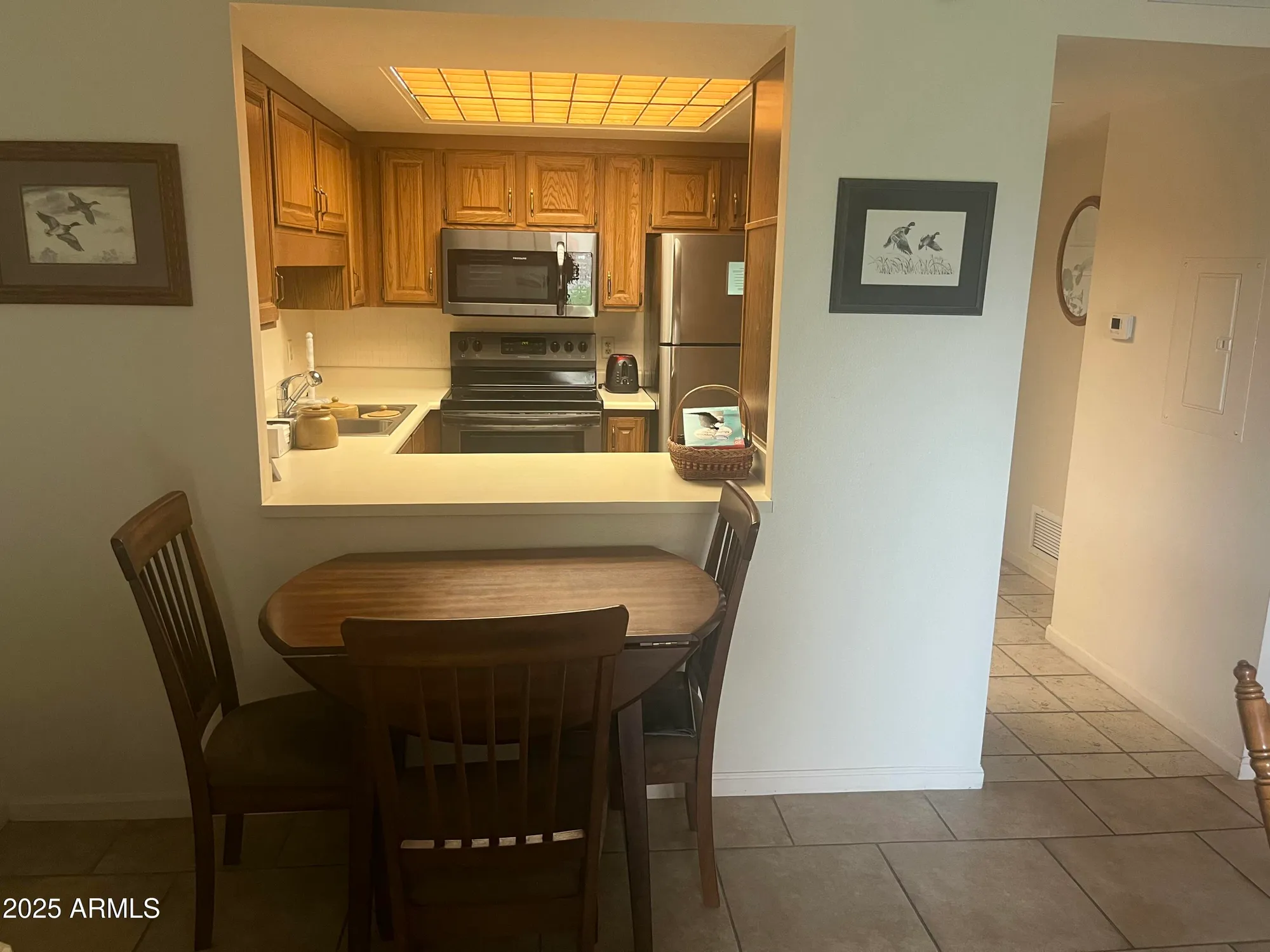 Property Slideshow image 8 of 15 | 10330 w thunderbird blvd apt a118, Sun City, AZ, 85351