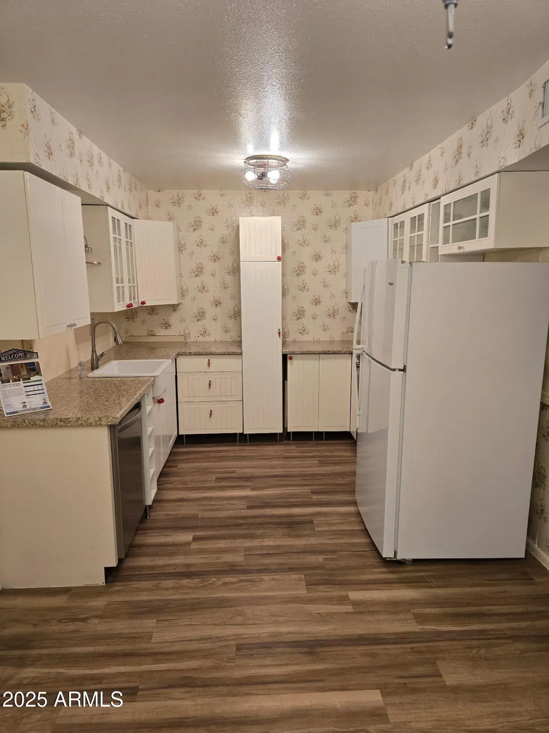 Property Slideshow image 10 of 19 | 13442 n emberwood dr, Sun City, AZ, 85351