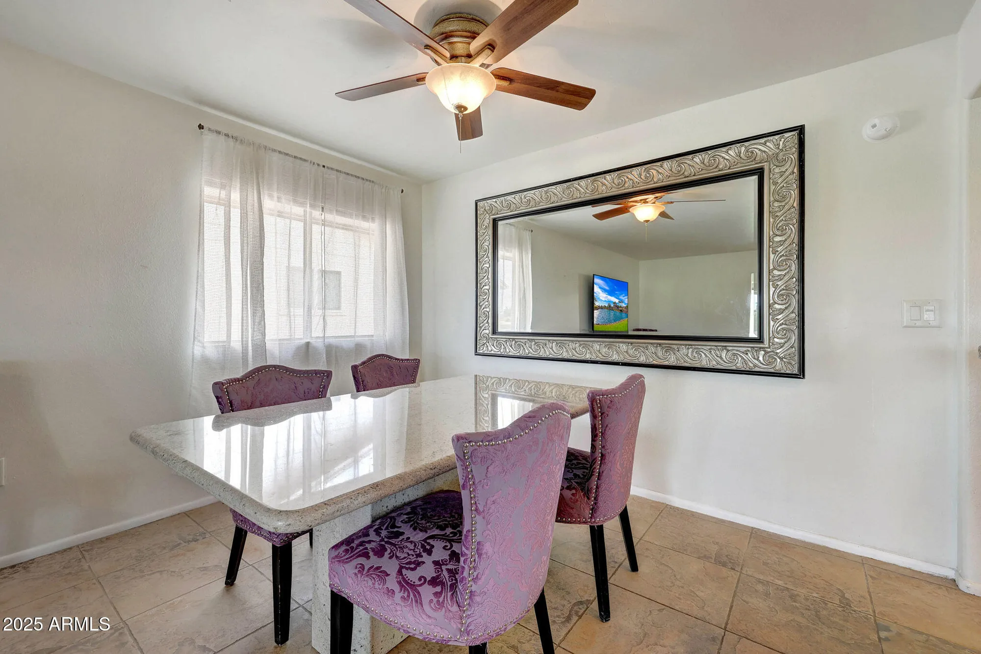 Property Slideshow image 10 of 28 | 10416 w prairie hills cir, Sun City, AZ, 85351