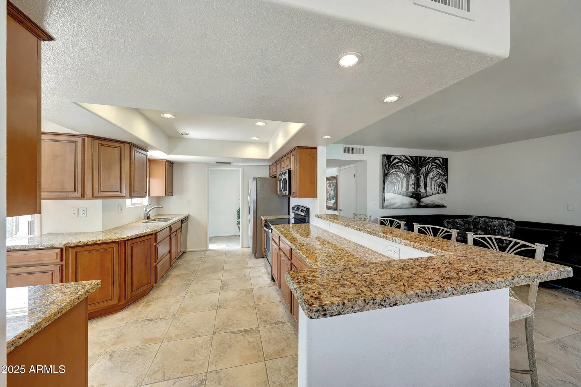 Property Slideshow image 8 of 28 | 10416 w prairie hills cir, Sun City, AZ, 85351