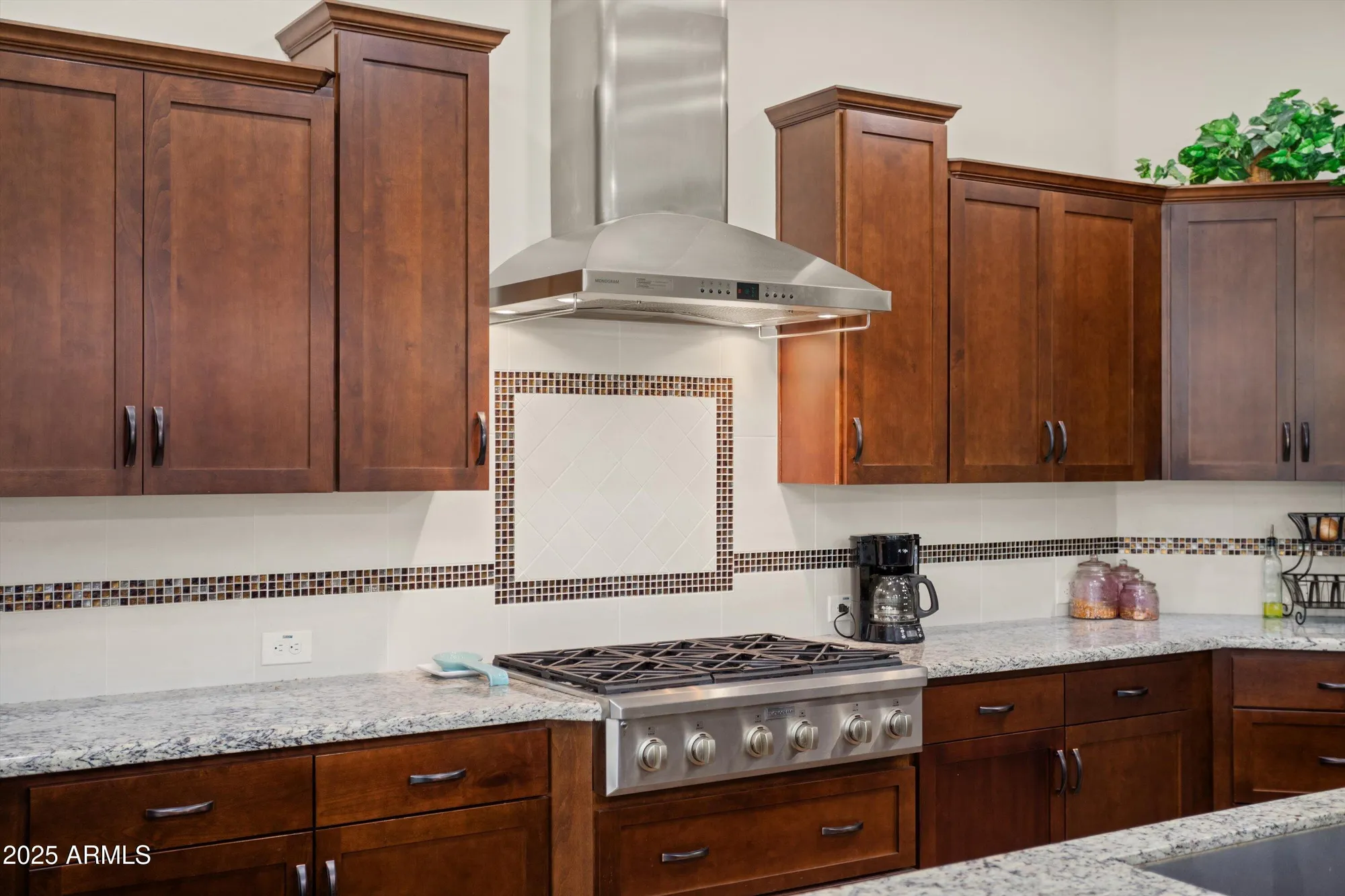 Property Slideshow image 10 of 77 | 5094 n 205th gln, Buckeye, AZ, 85396