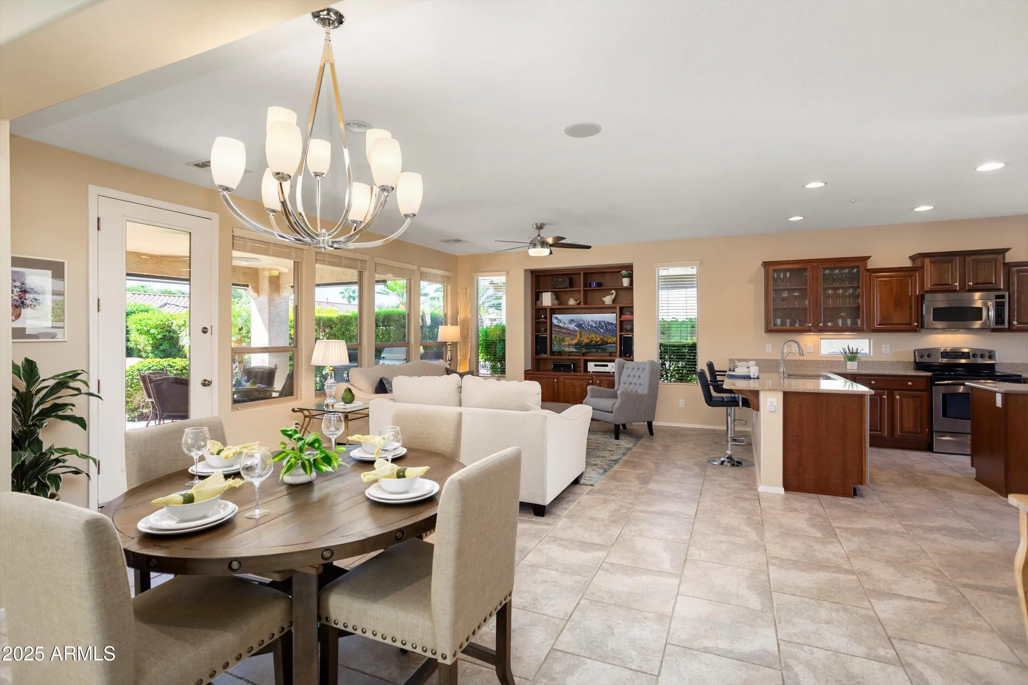 Property Slideshow image 10 of 63 | 12857 w quail track dr, Peoria, AZ, 85383