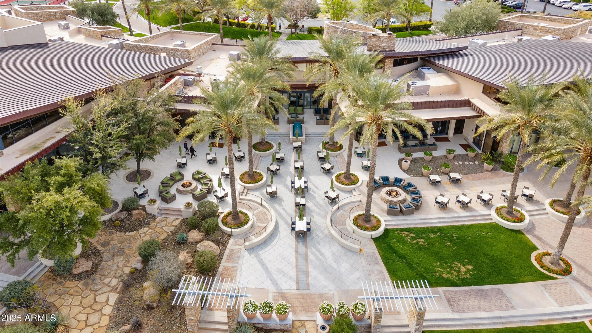 Property Slideshow image 49 of 63 | 12857 w quail track dr, Peoria, AZ, 85383