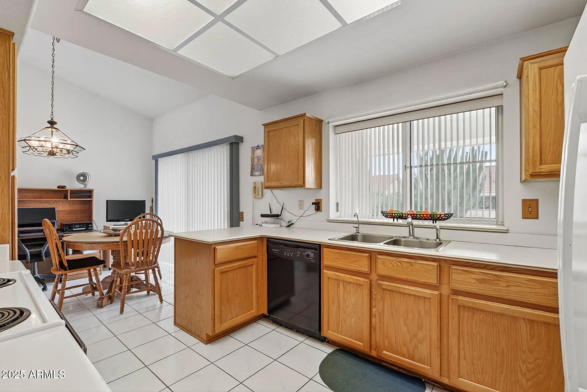 Property Slideshow image 14 of 38 | 15005 w greystone dr, Sun City West, AZ, 85375