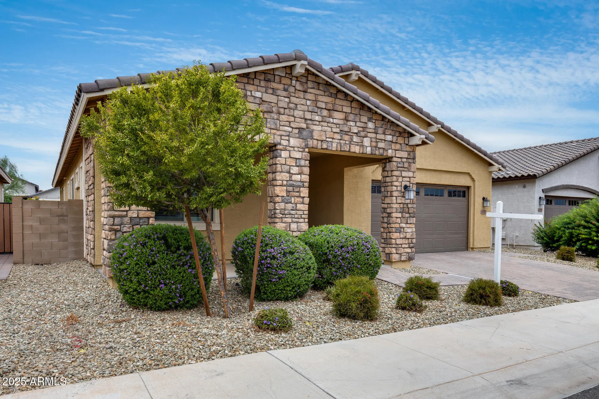 Property Slideshow image 2 of 53 | 24738 n 175th ave, Surprise, AZ, 85387