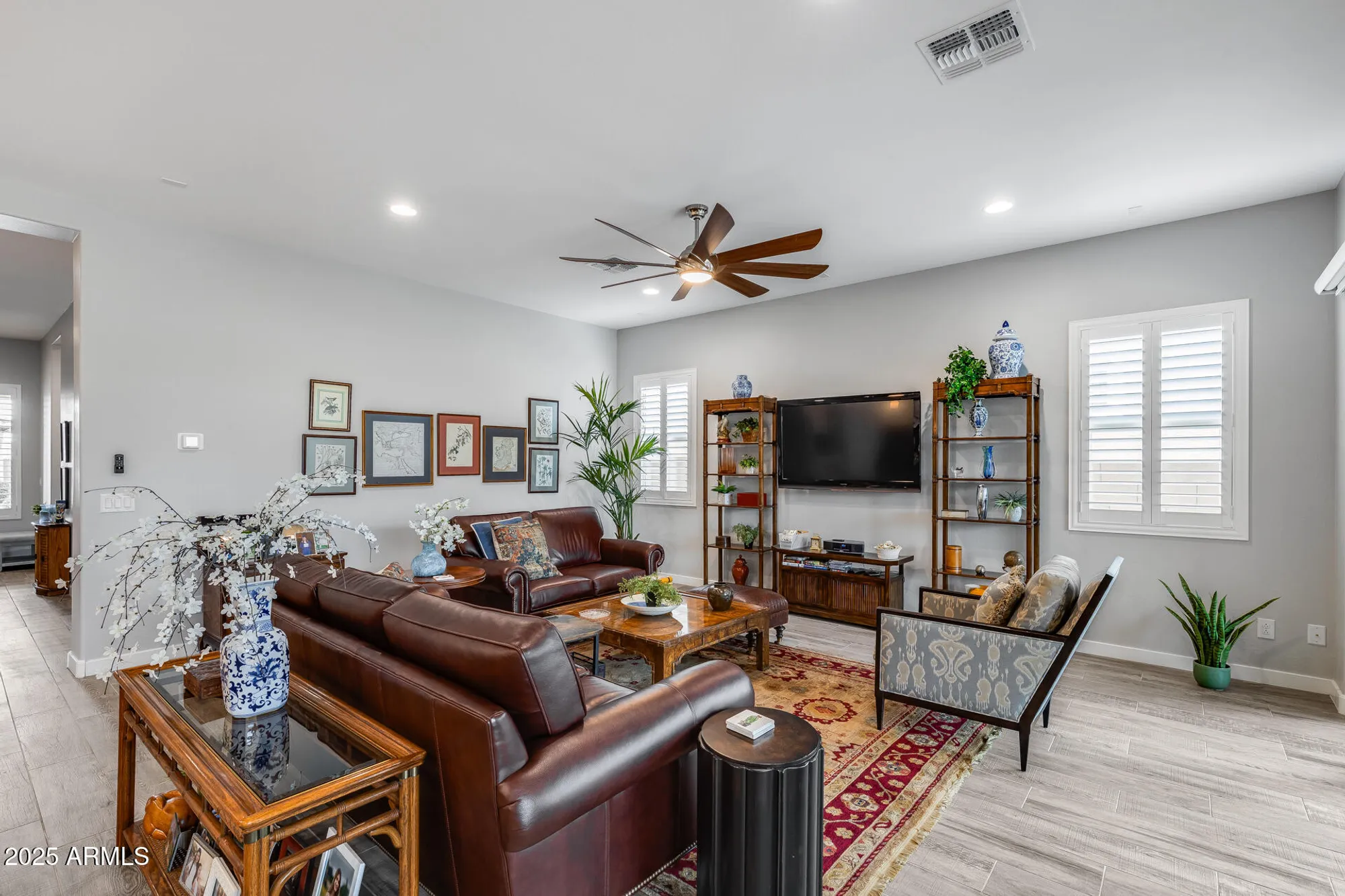 Property Slideshow image 16 of 53 | 24738 n 175th ave, Surprise, AZ, 85387