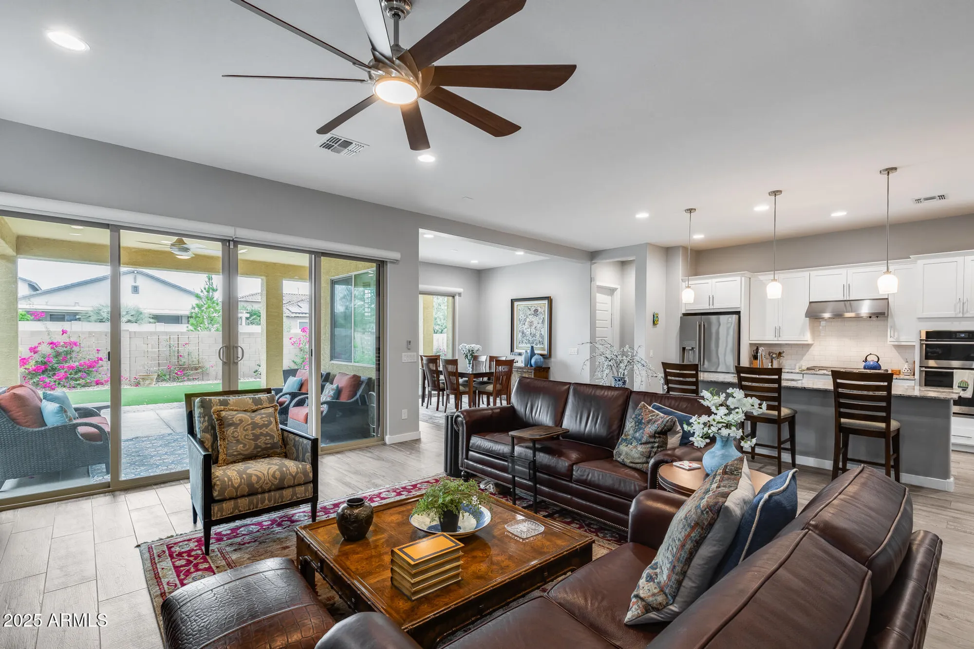 Property Slideshow image 19 of 53 | 24738 n 175th ave, Surprise, AZ, 85387