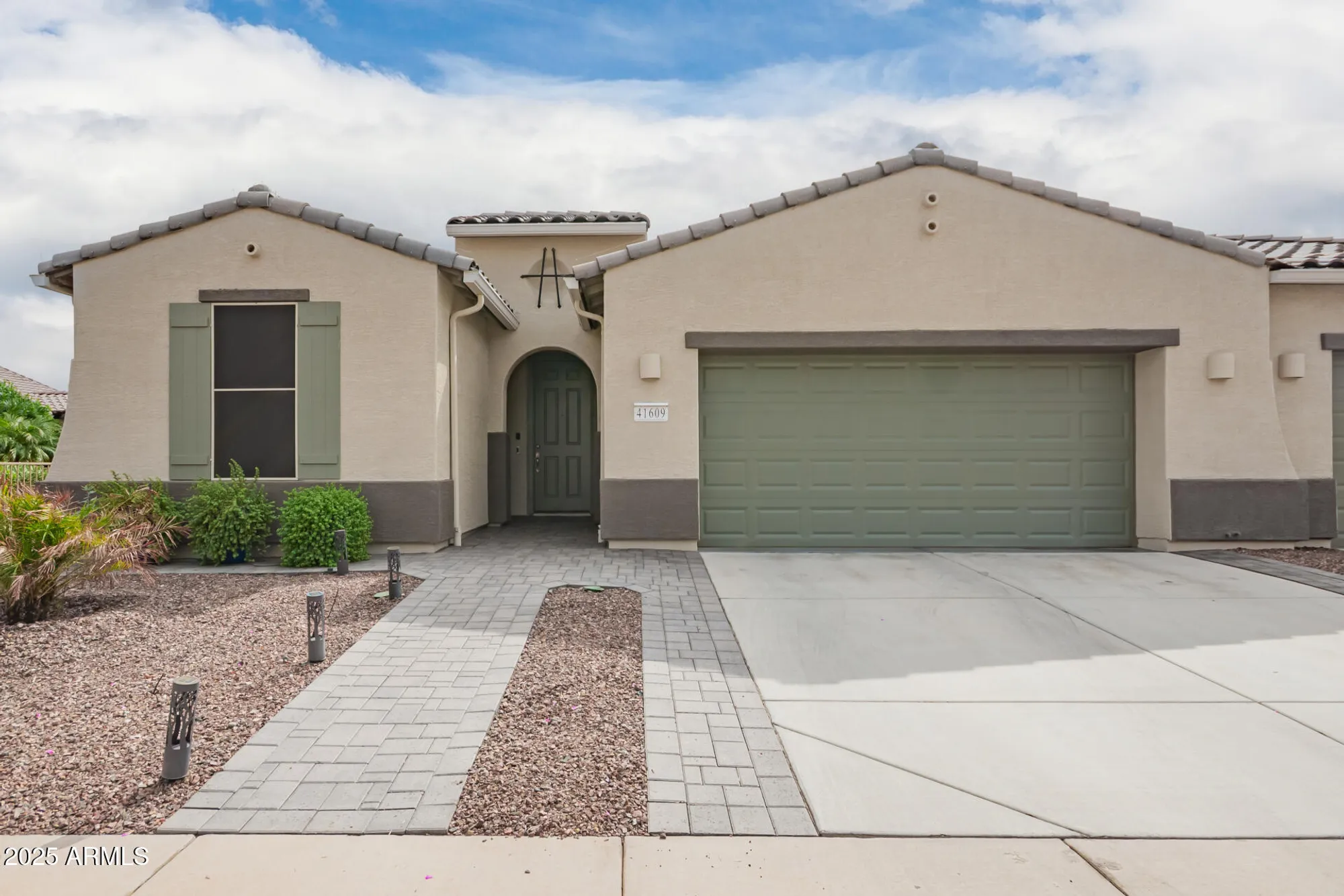 Property Slideshow image 2 of 32 | 41609 w summer wind way, Maricopa, AZ, 85138