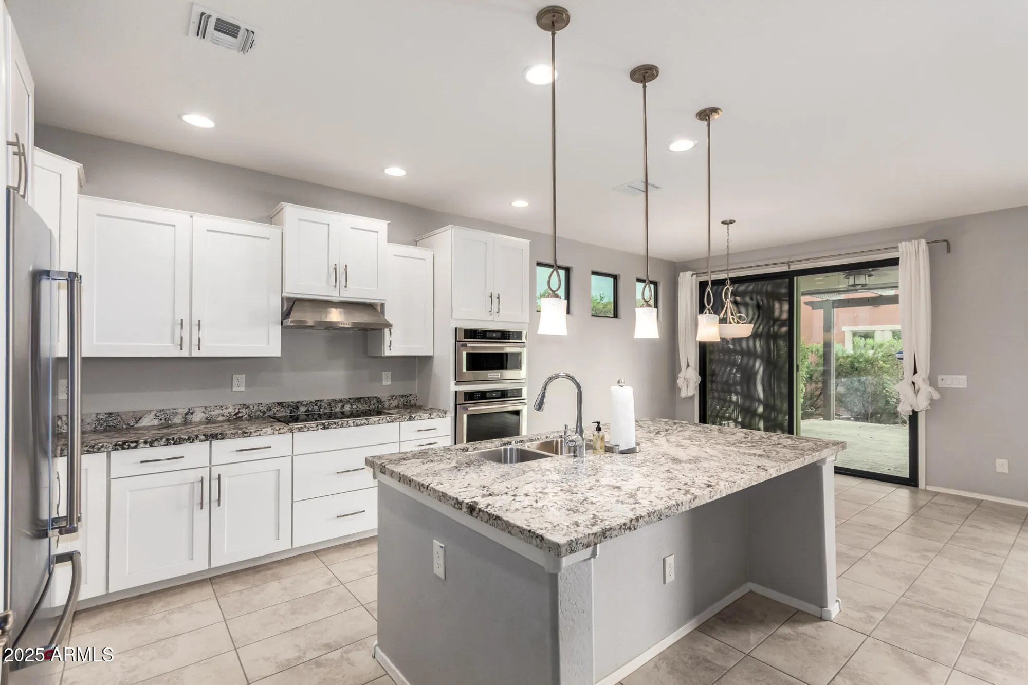 Property Slideshow image 12 of 32 | 41609 w summer wind way, Maricopa, AZ, 85138