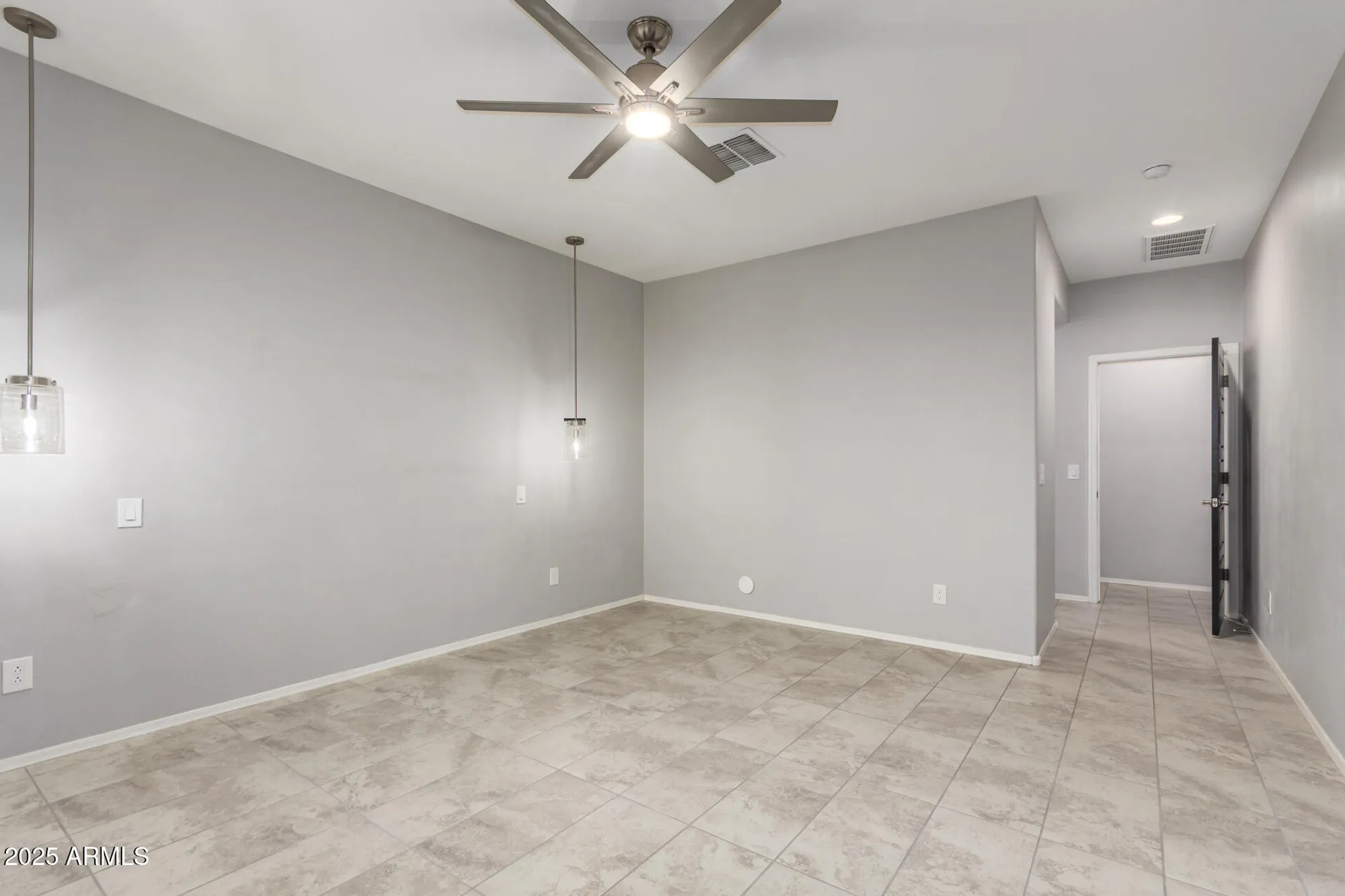 Property Slideshow image 19 of 32 | 41609 w summer wind way, Maricopa, AZ, 85138