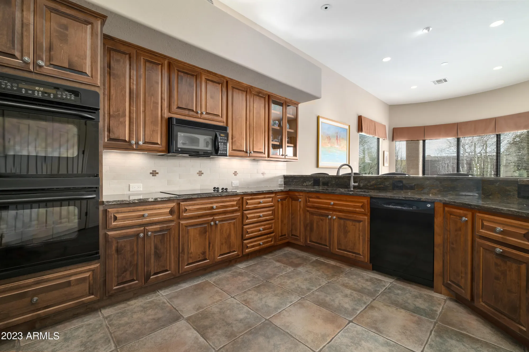 Property Slideshow image 12 of 51 | 27913 n walnut creek rd, Rio Verde, AZ, 85263